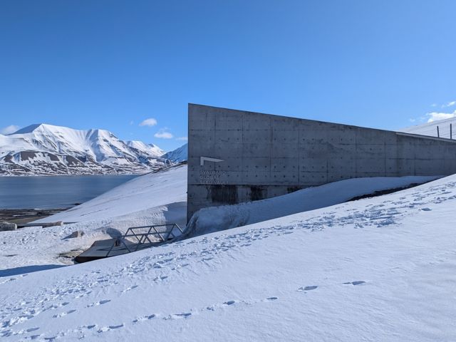 SPB04_GlobalSeedVault_FN_2025_004.jpg