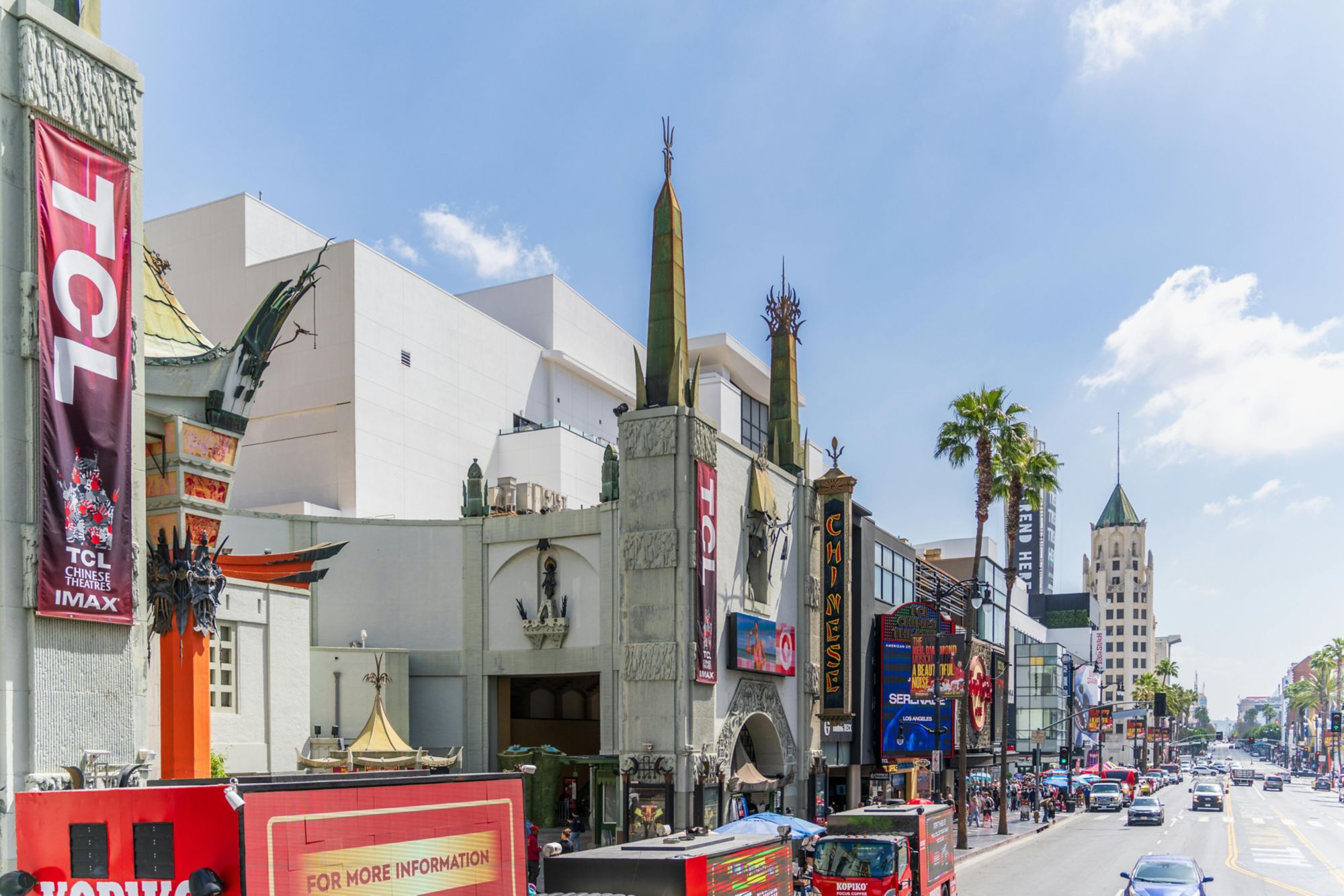 SPQ11_HollywoodBoulevard_Onward_2025_quer_004.jpg