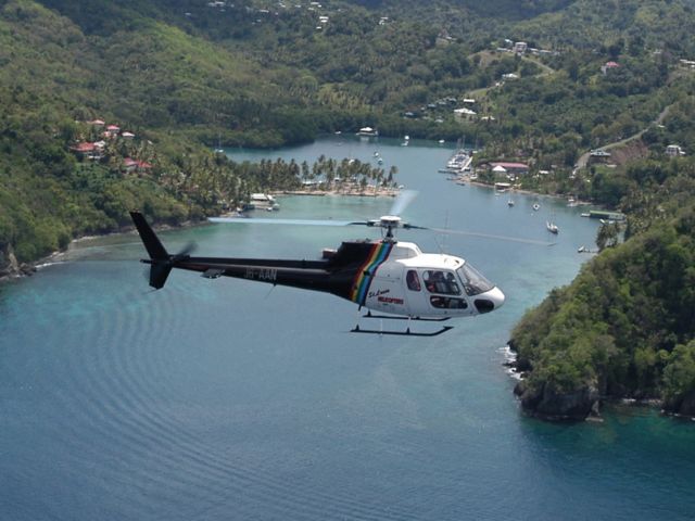 STL12_HelicopterbyMarigotBay_001.jpg