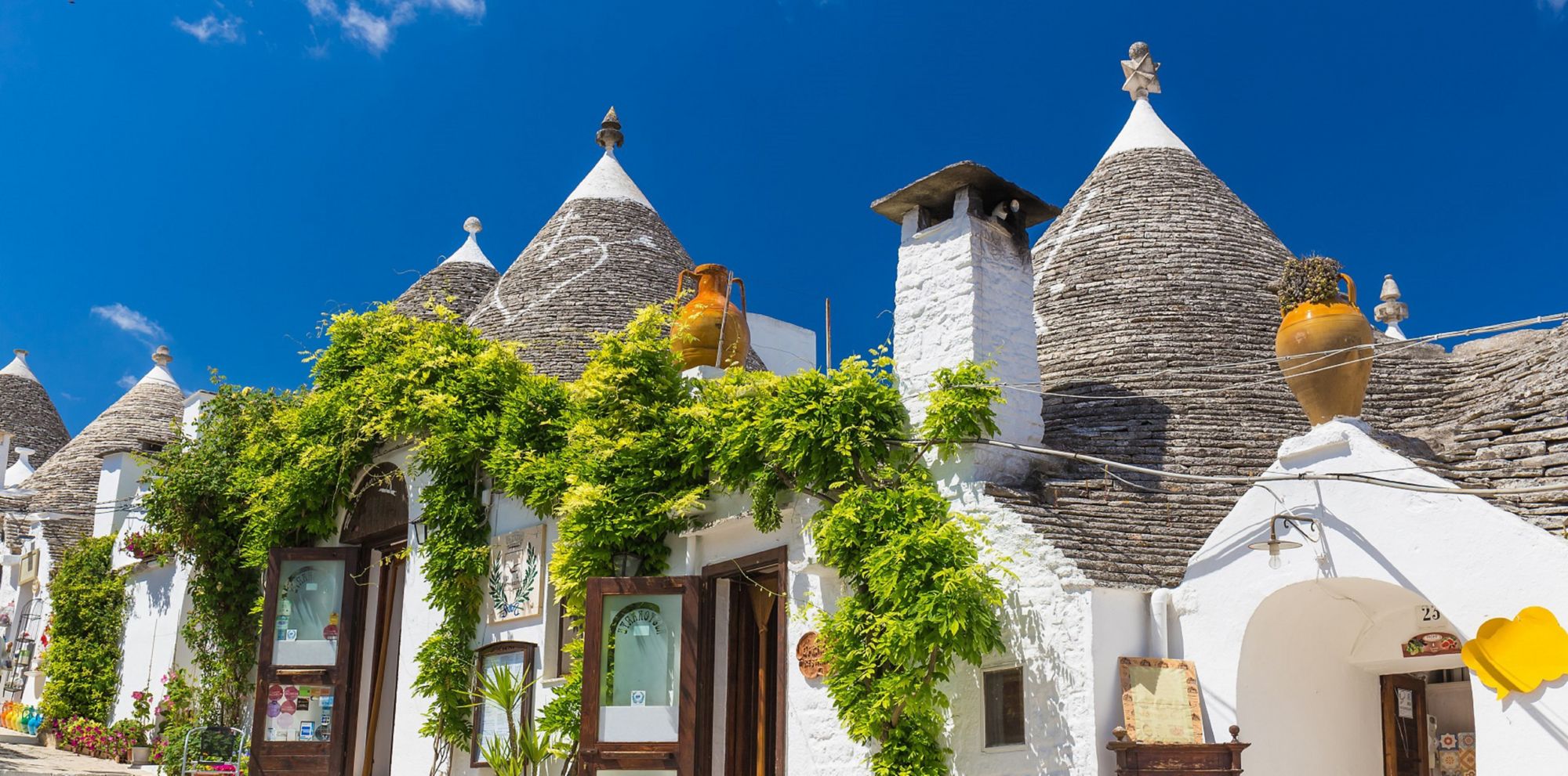 TTO04_Alberobello.jpg