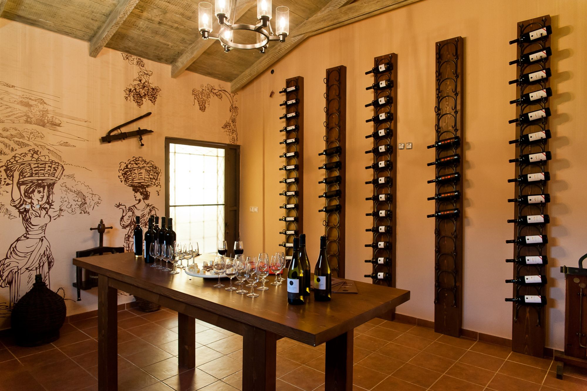 ZTH02_Grampsaswinery_003.jpg