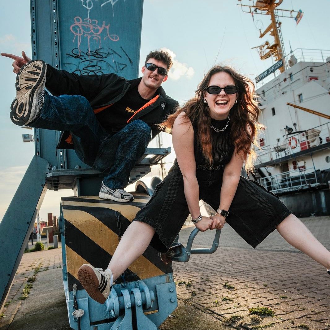 Zimmerzervice | „Rave is Calling“