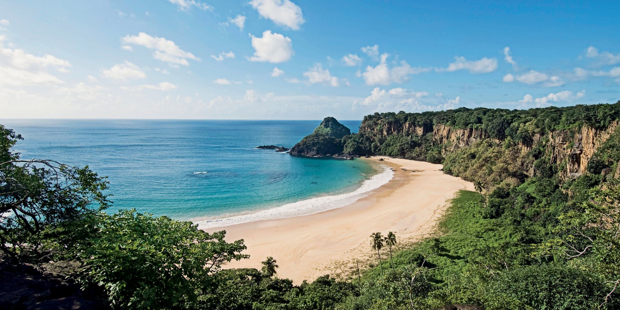 Praia do Sancho Beach, Fernando de Noronha National Marine Sanctuary, Pernambuco, Brazil