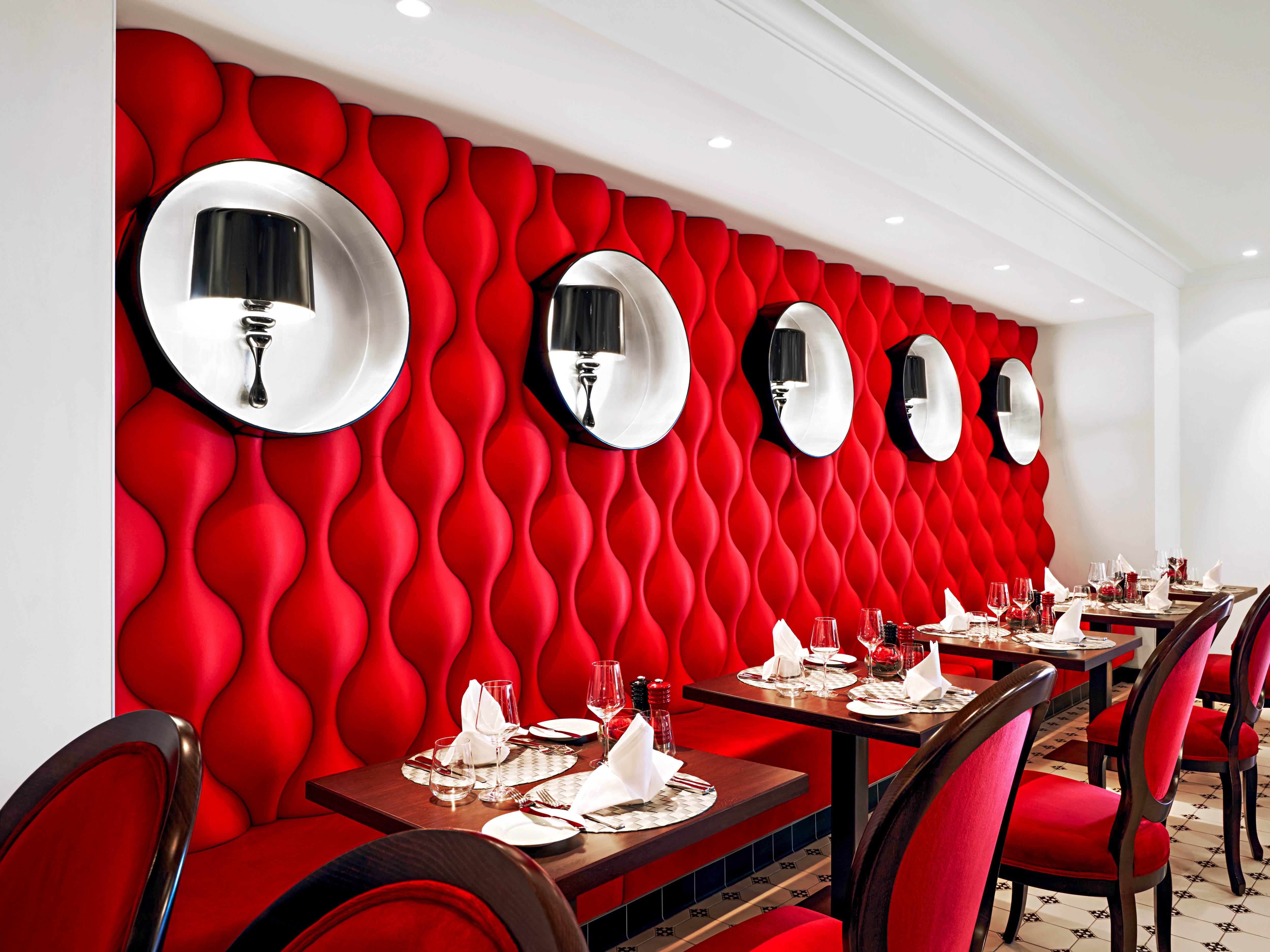 Interieur French Kiss — Die Brasserie