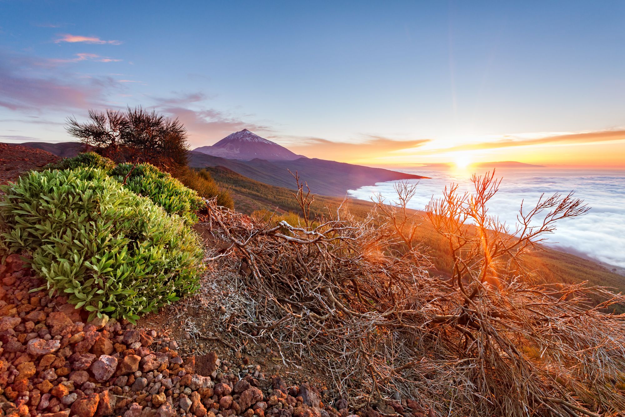 Teneriffa Küstenlandschaft bei Sonnenuntergang