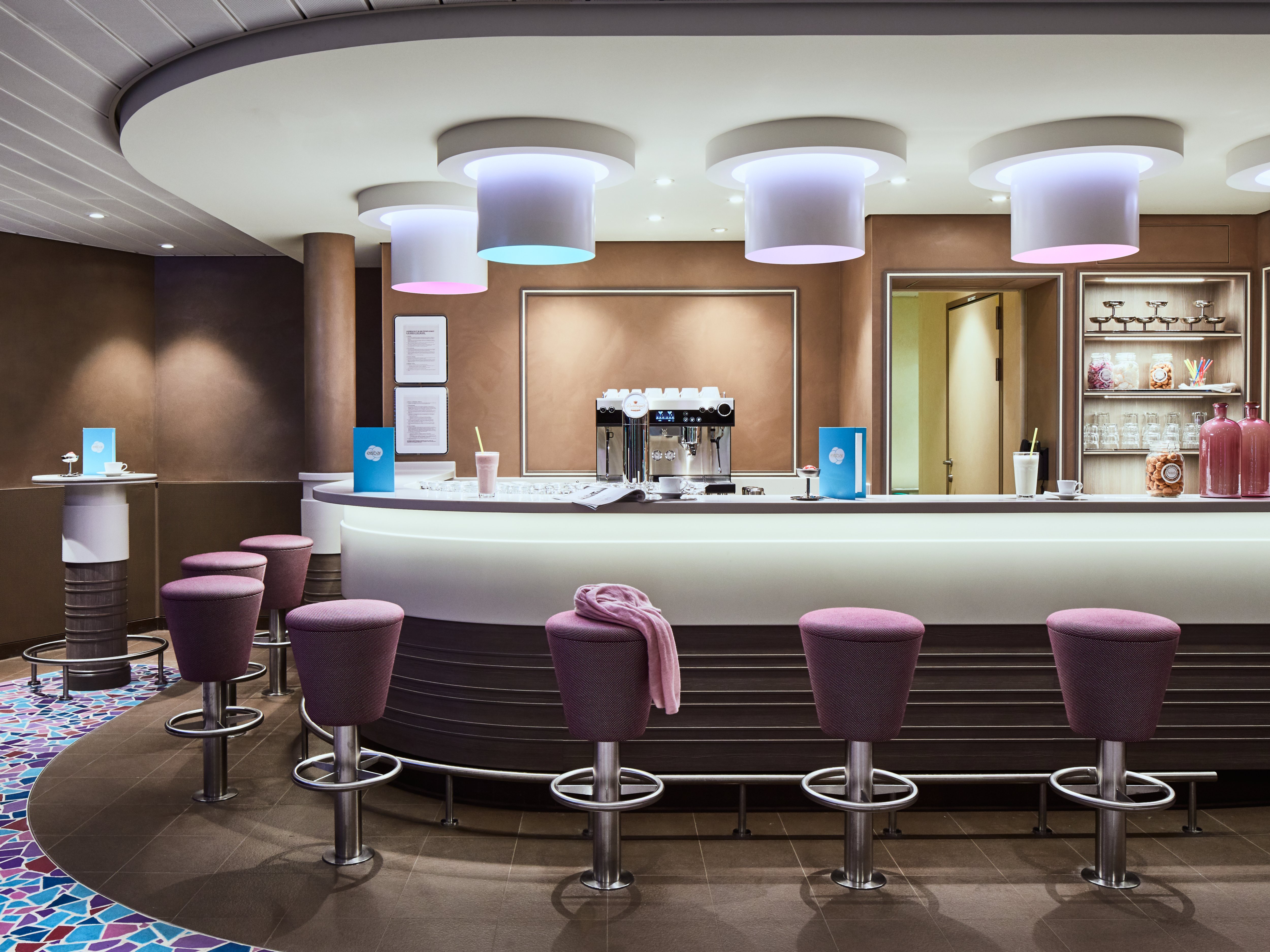 Tresen der Eisbar