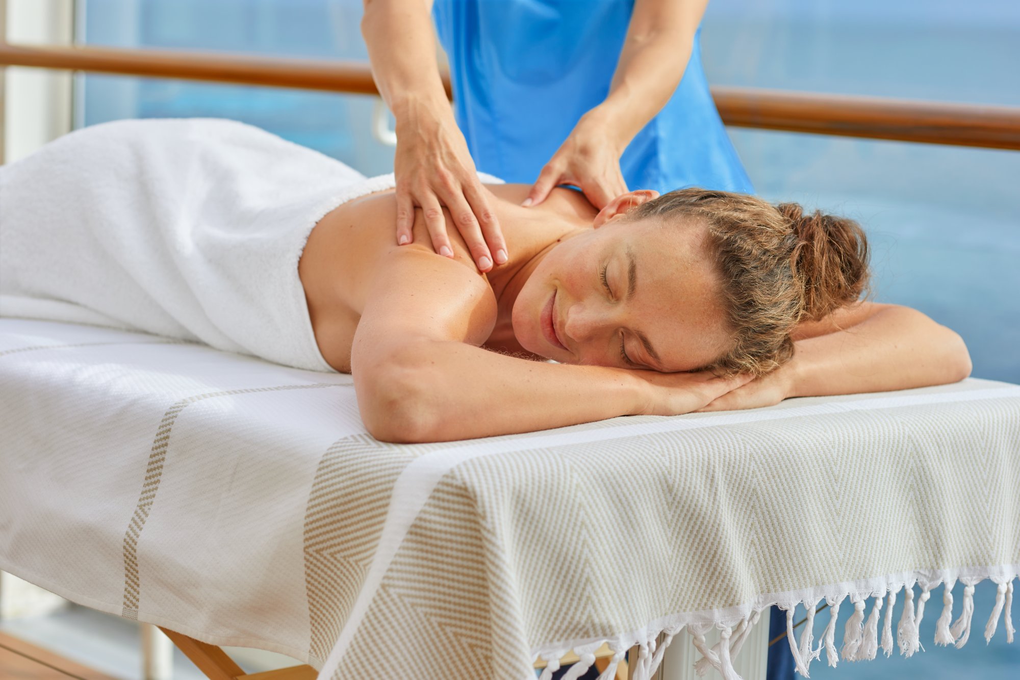 AIDA Harmony Rückenmassage mit Meerblick