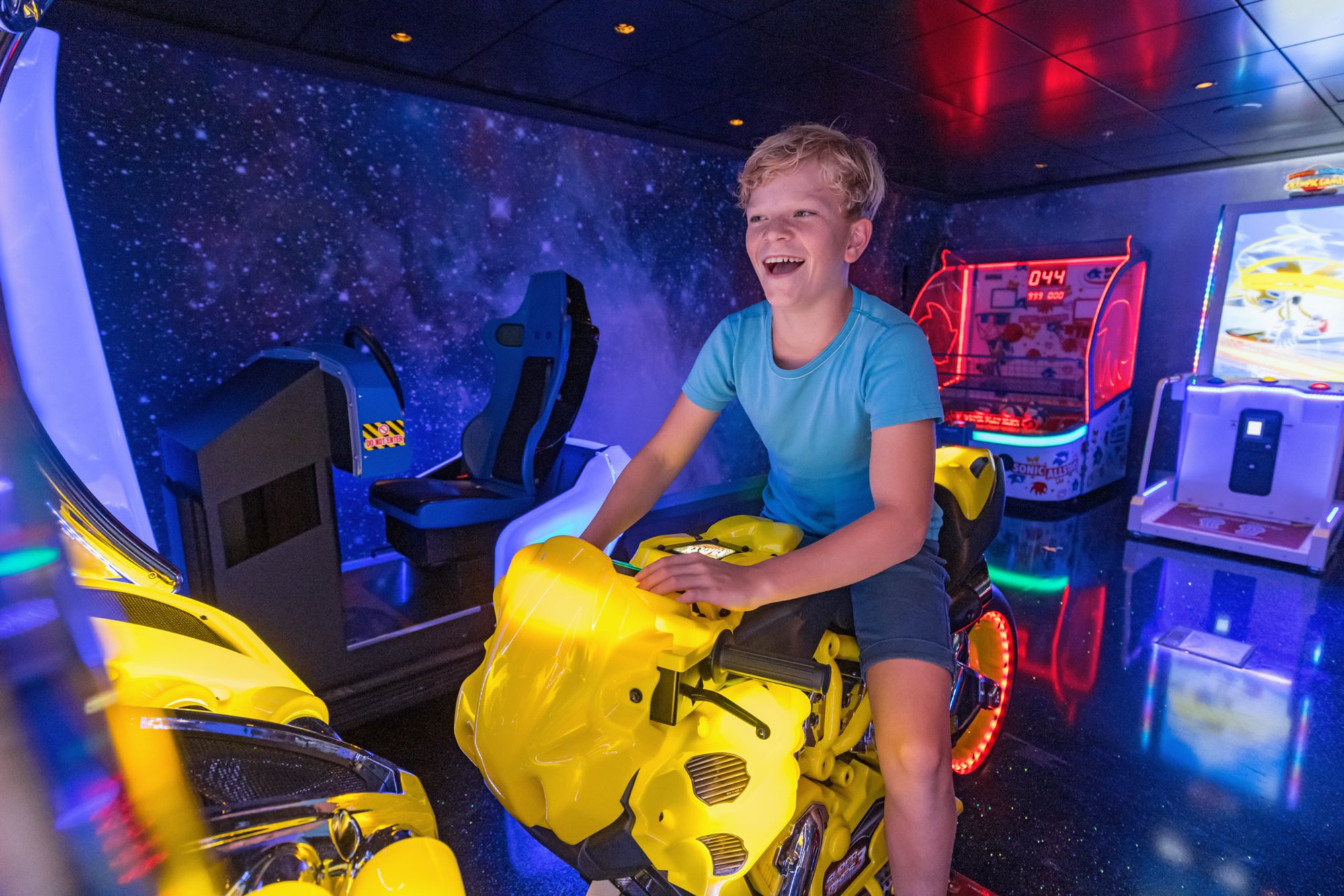 AIDA Game Center