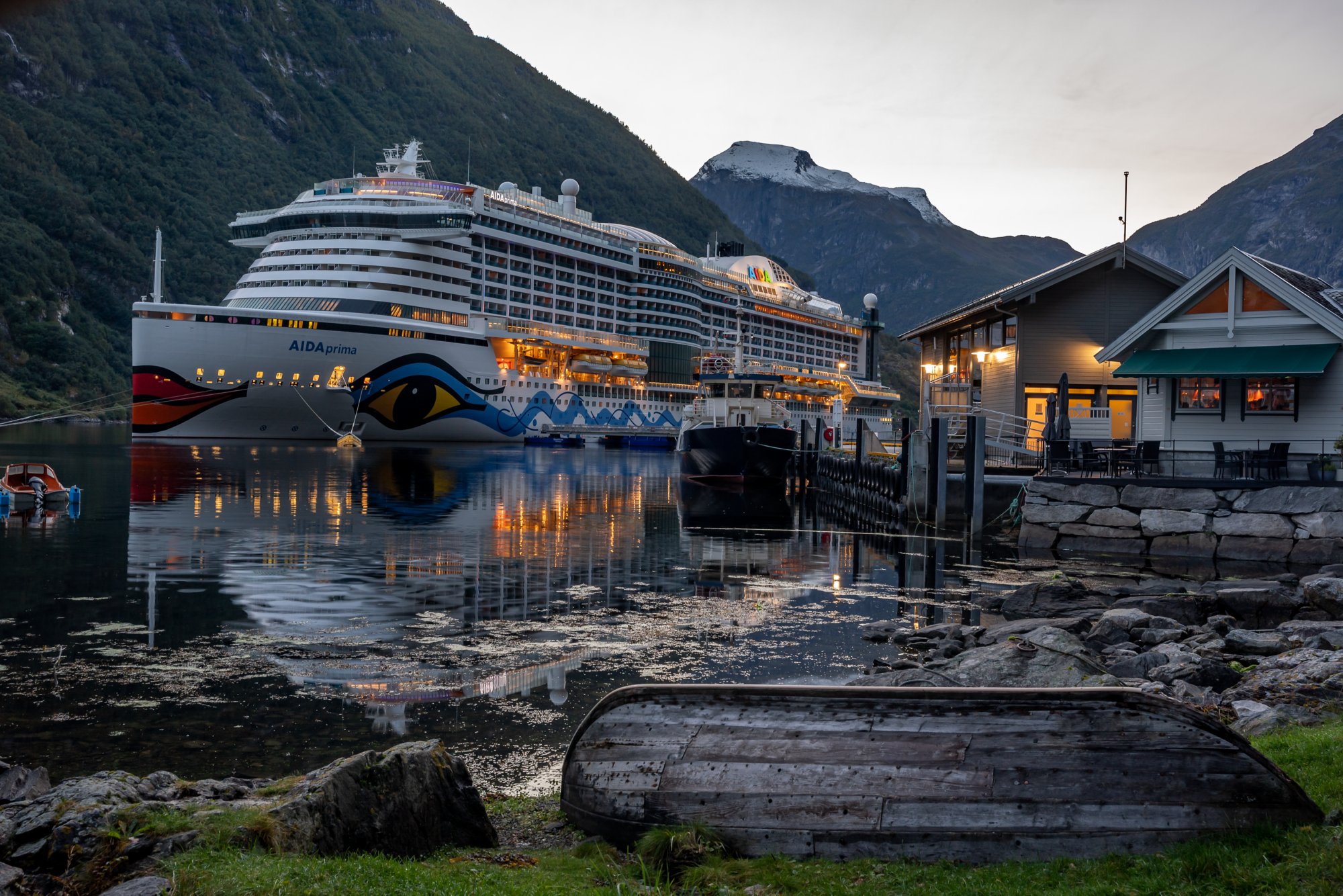 Aidaprima Norwegen ab Hamburg vom 17.09.-24.09.2022 für Aida Reisefuehrer

Geiranger


Foto Tom Schulze
tel.    0049-172-7997706
mail  post@tom-schulze.com
web  www.tom-schulze.com