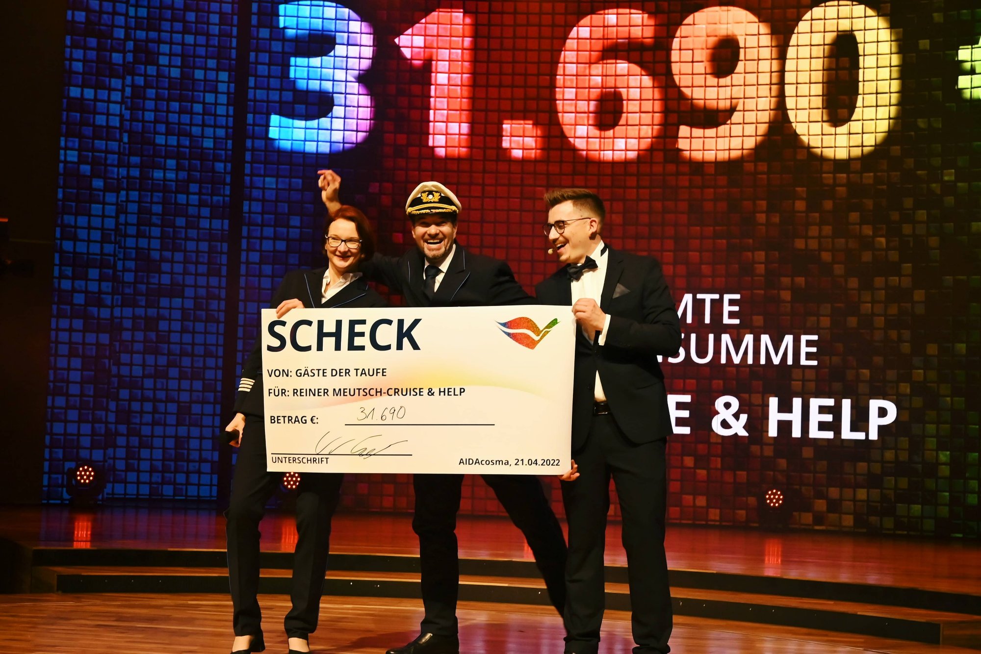 AIDA Cruise & Help: AIDA Flotte und Gäste ermöglichen Bau des 30. bis 32. Schulprojekts