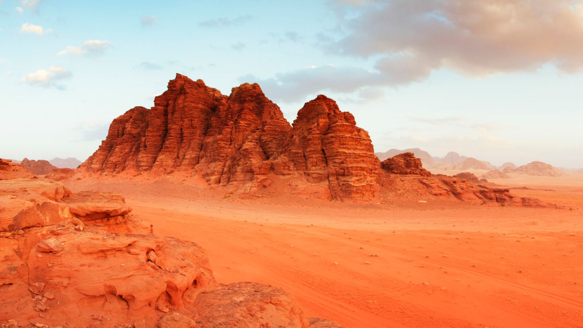 Allradspur durchs Wadi Rum – Dinner im Wüstengold