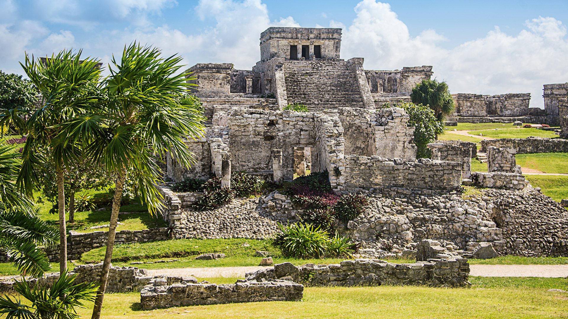 Mayan Ruins Besides Caribbean Sea. Riviera Maya, Traveling America.; Shutterstock ID 260521358; Job: VARIO Kampagne / 1610352; Client: AIDA Cruises