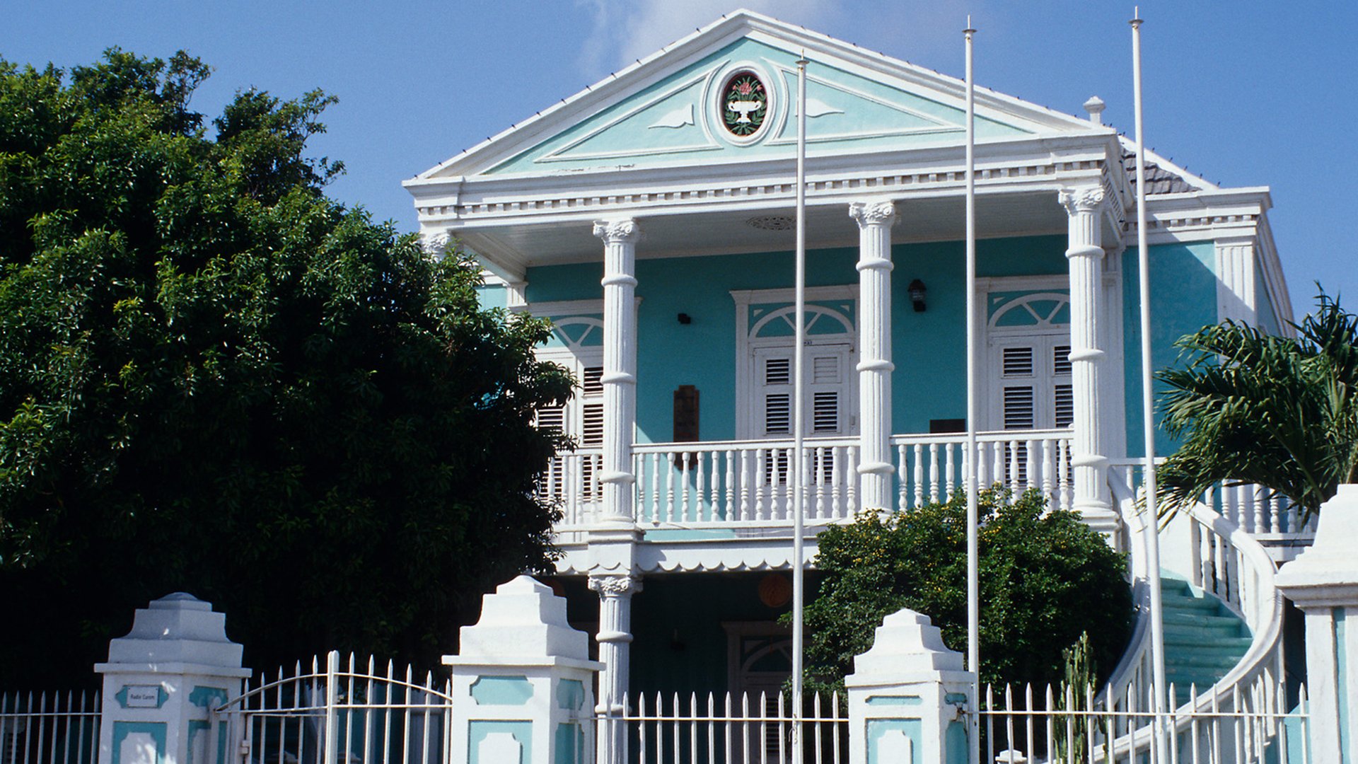 Komm an Land: Willemstad zu Fuß