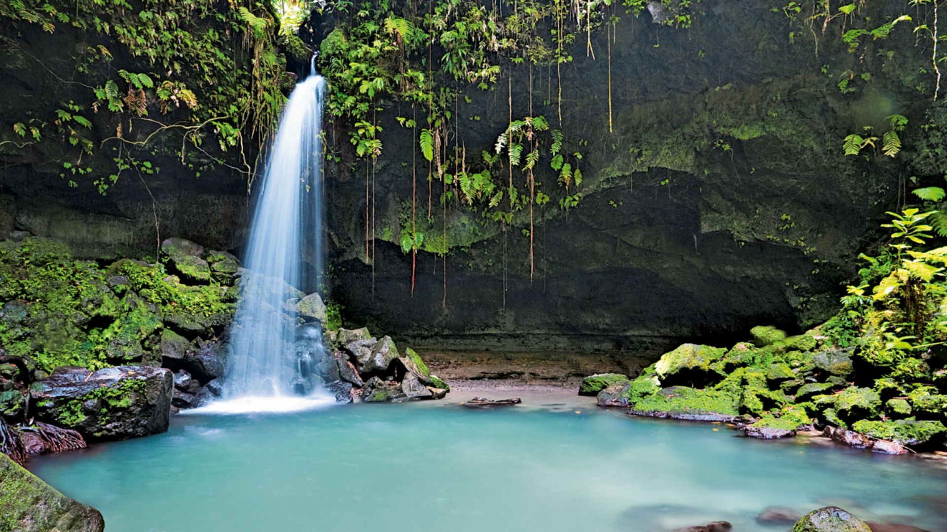 Emerald Pool und Strandvergnügen