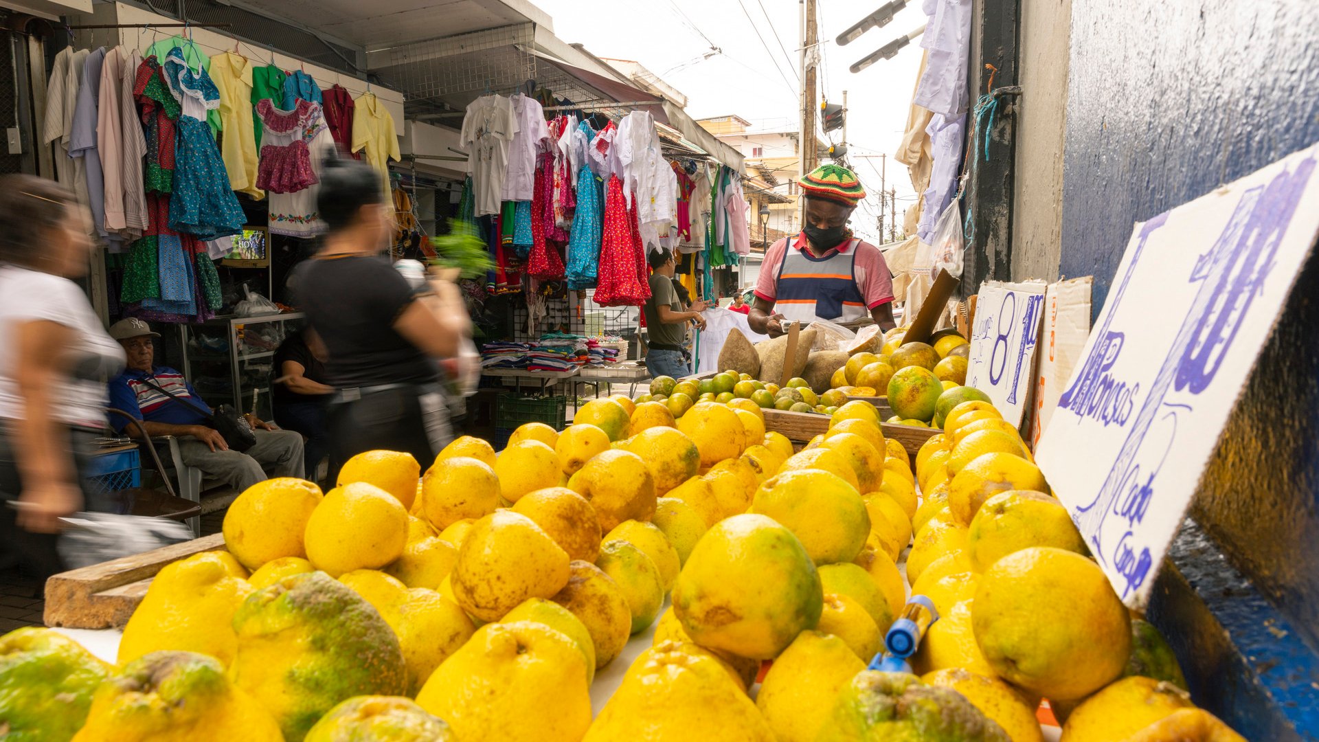 Einkaufsstrasse, Avenida Central Peatonal, Altstadt, Stadtzentrum, AIDA, AIDAluna, Karibik, Panama City, Panama

Fotograf: Thomas Roetting