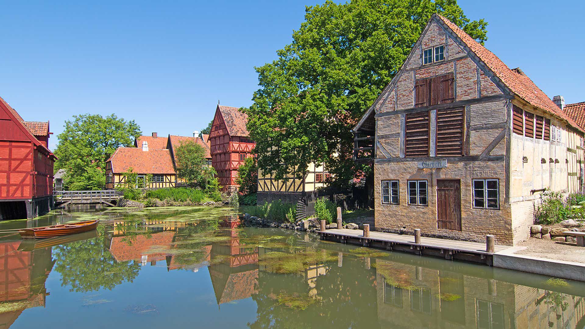 Århus und eine Zeitreise durch "Den Gamle By"