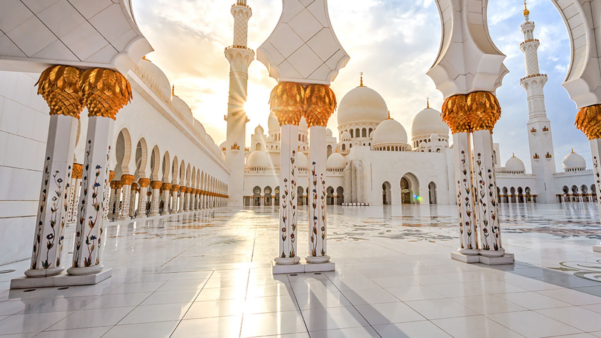 Märchenhafte Moschee und prunkvoller Präsidentenpalast