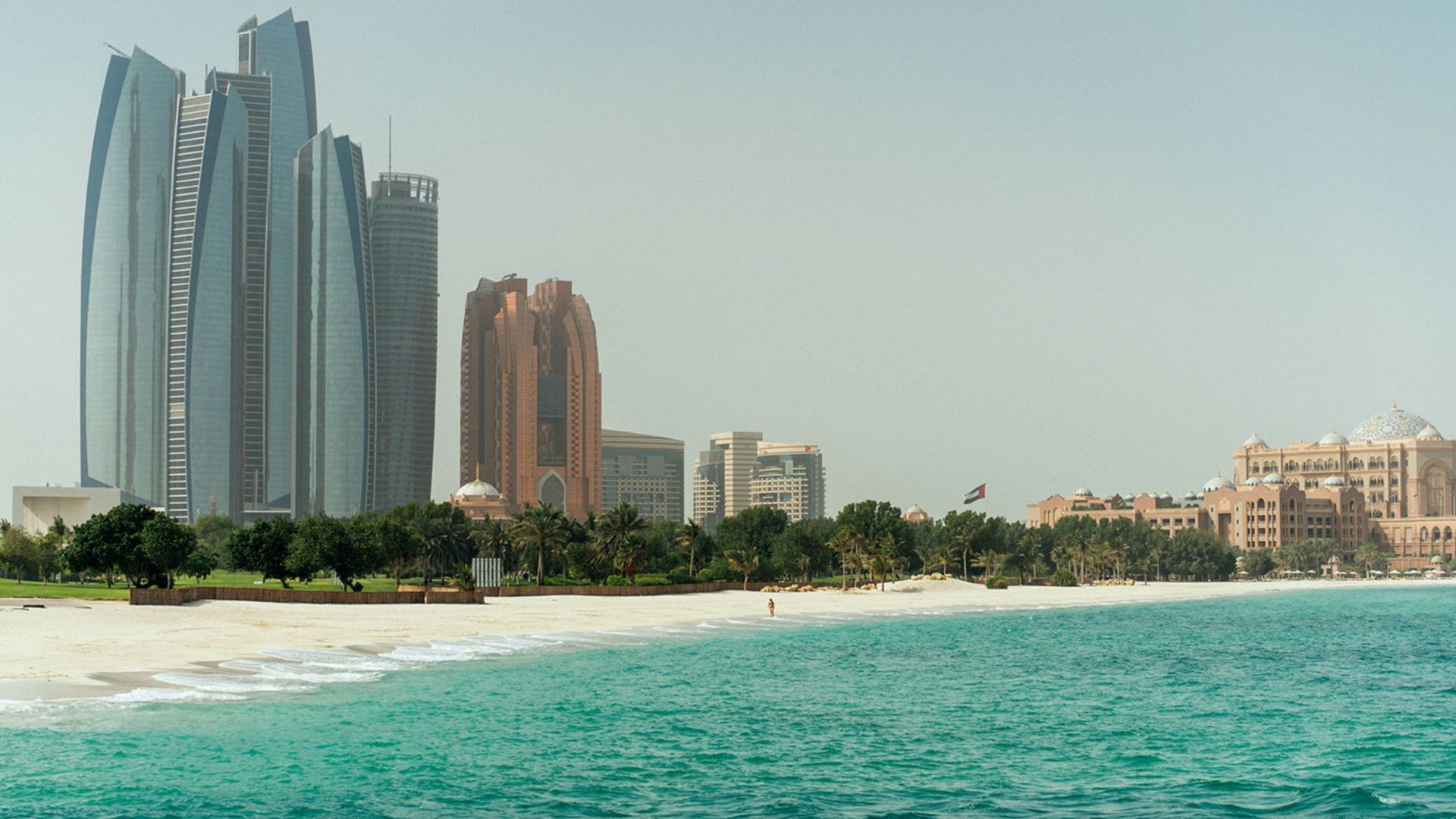 Komm an Land: Panoramafahrt entlang Abu Dhabis Highlights