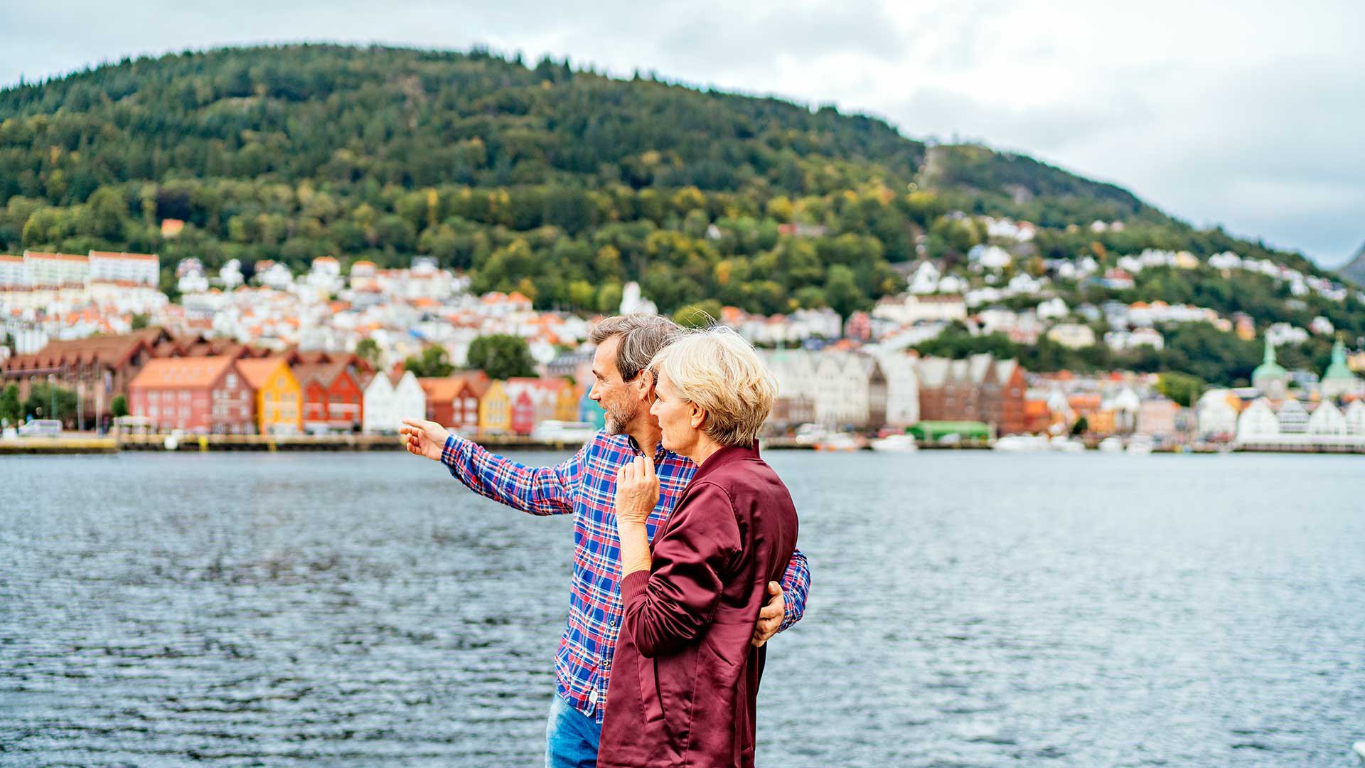 Bergen und Umgebung mit Boot und Bus