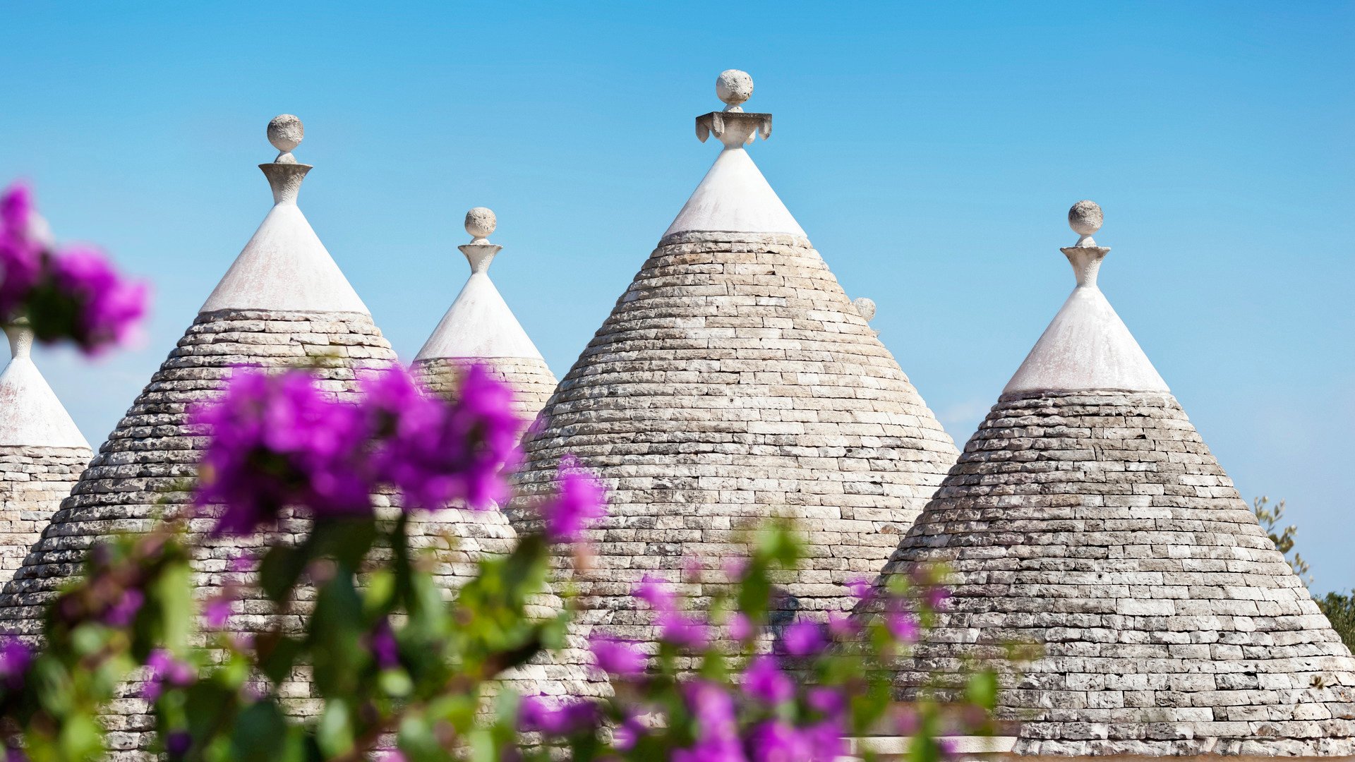 A limestone trullo in Puglia, in the Itrea Valley, in Southern Italy, the only place that these dry stone buildings with their conical roofs can be found. Mostly built as field or agricultural buildings, many became homes and are now sought after for refurbishment and holiday homes.