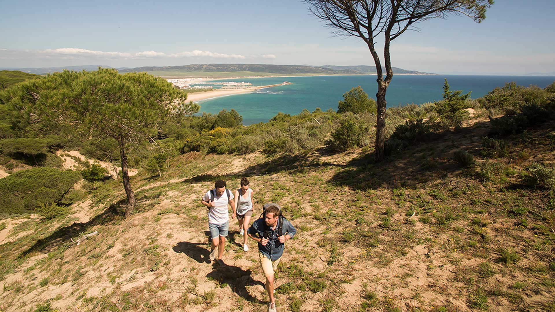 ausfluege_cad10_wandernimnaturparklabrena.jpg