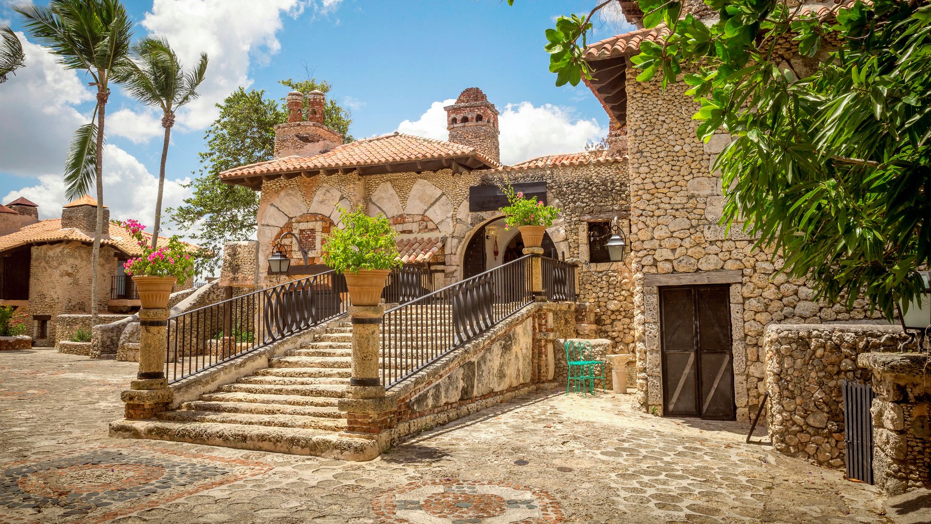 Das Künstlerdorf Altos de Chavón und Bootstour