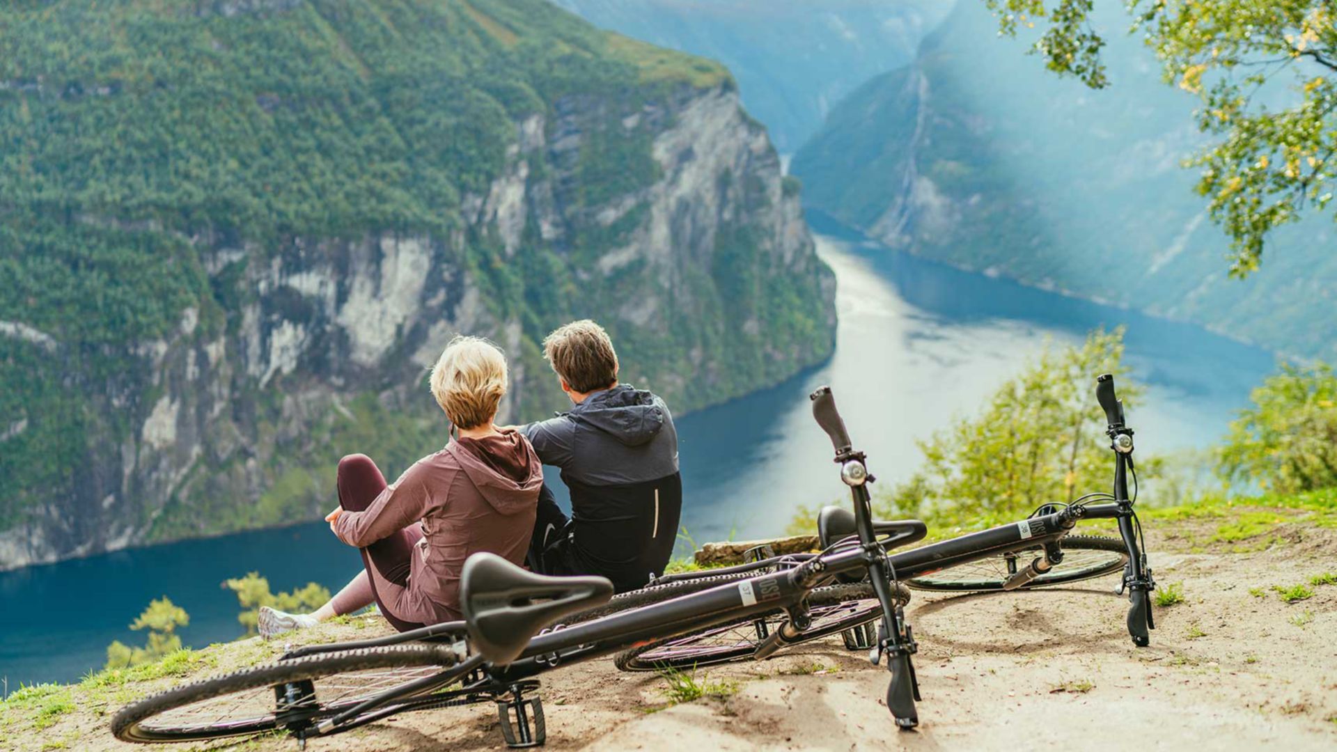 Geirangerfjord per Bike und Fähre