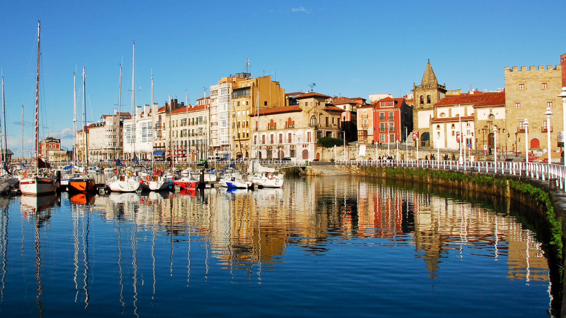 Maritimes Flair in Gijón und Avilés