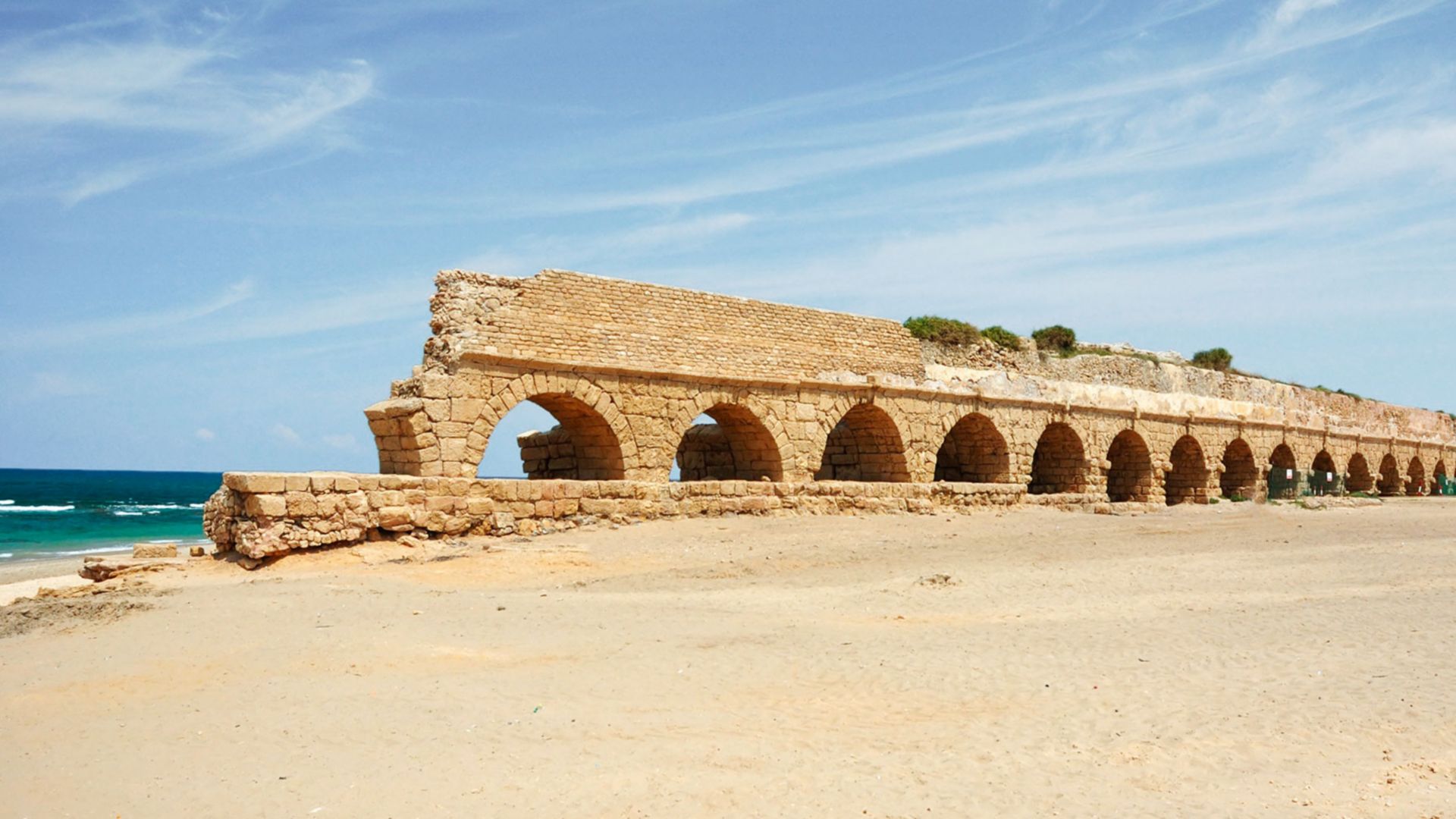 Historische Hafenstädte und pulsierende Metropole: Caesarea