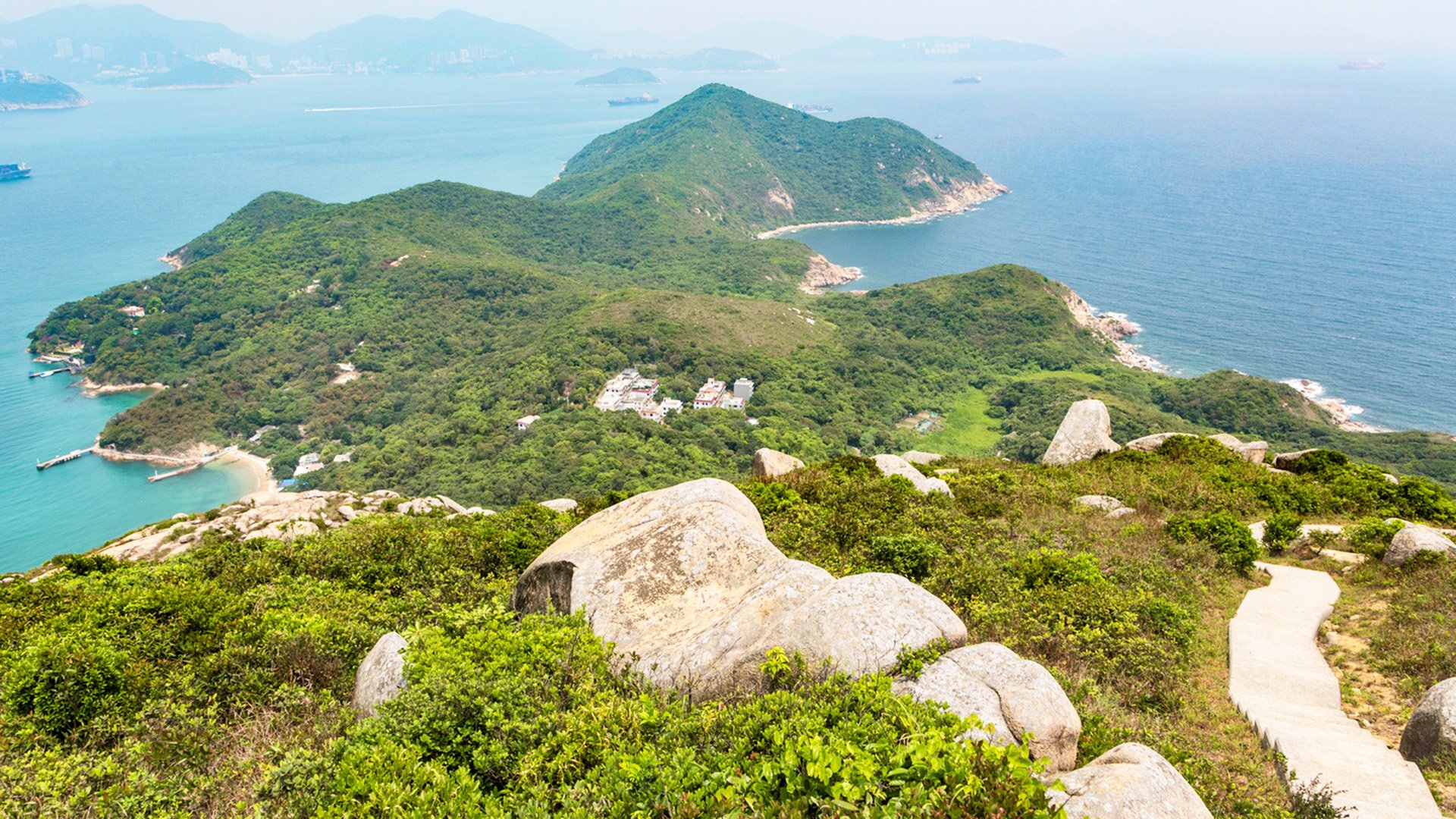 Erholung in der Natur: Wandern auf Lamma Island 
