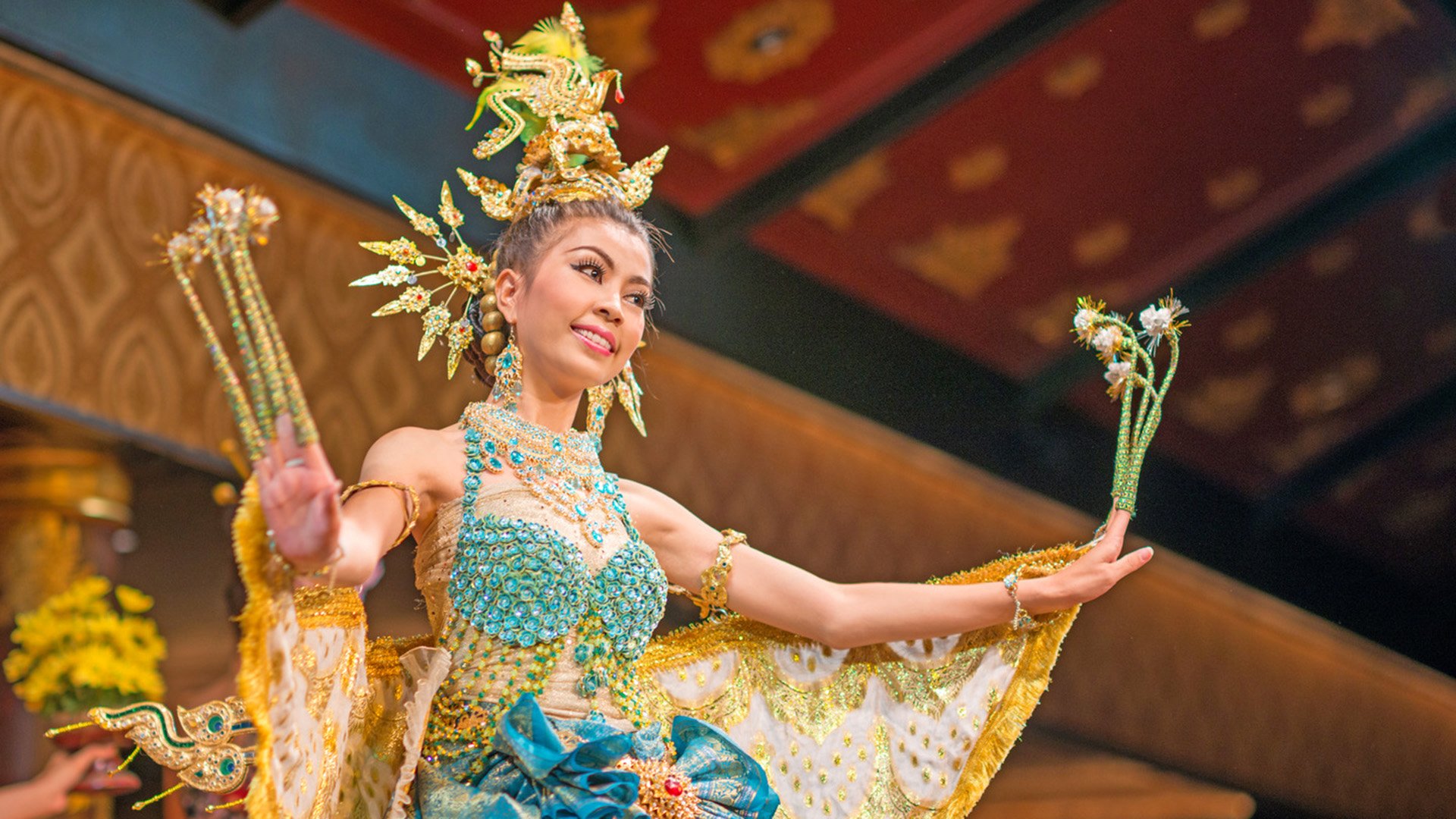 Phukets bedeutendster Tempel und Thailändische Tänze