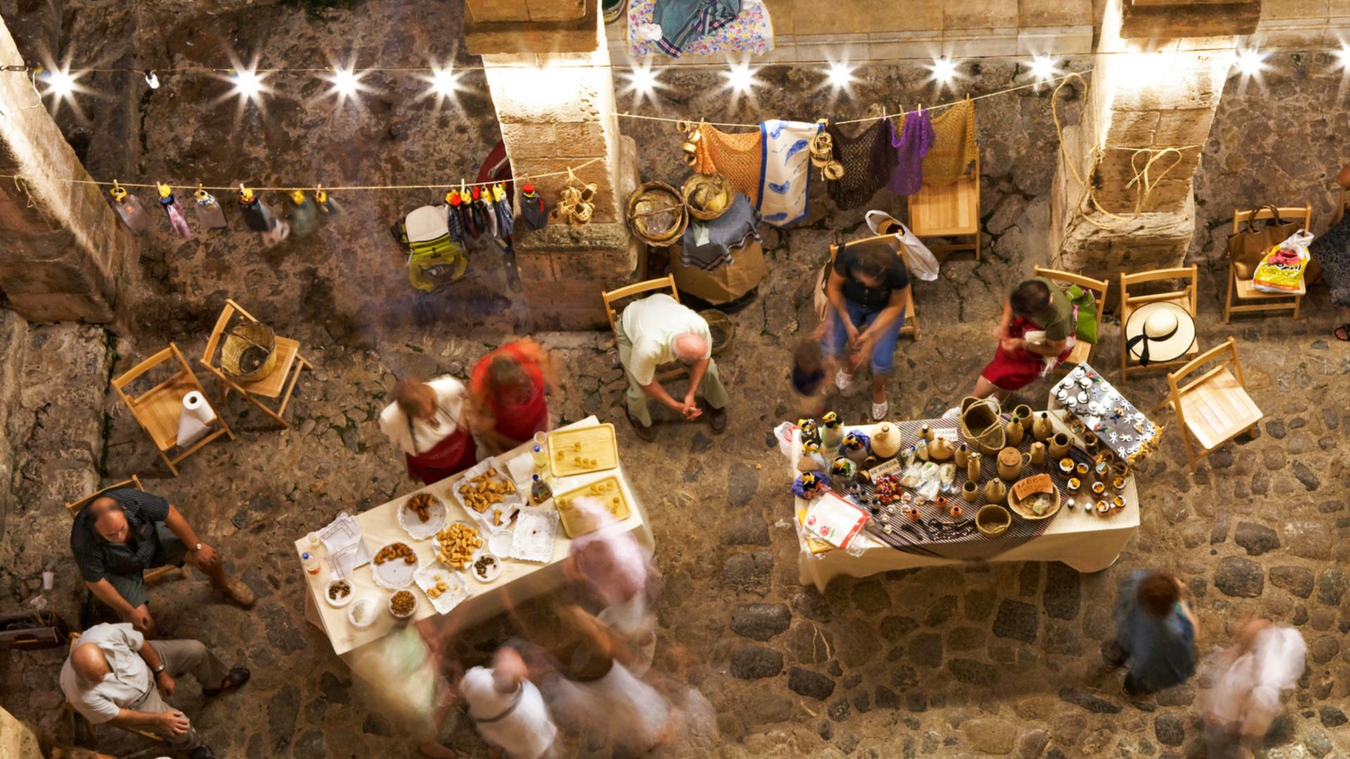 Komm an Land: Zu Fuß durch Ibizas Altstadt