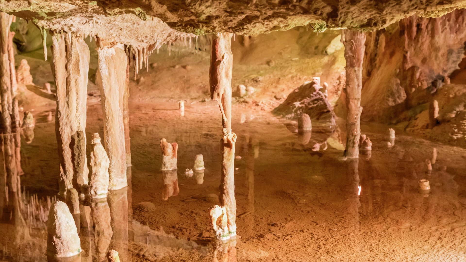 Tropfsteinhöhle
