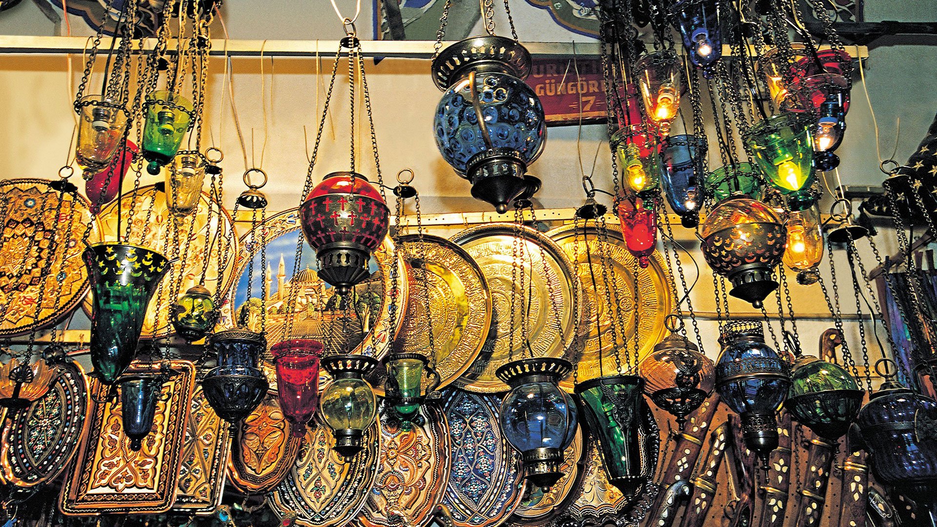 Izmir - Antike Stätten und lebendige Märkte