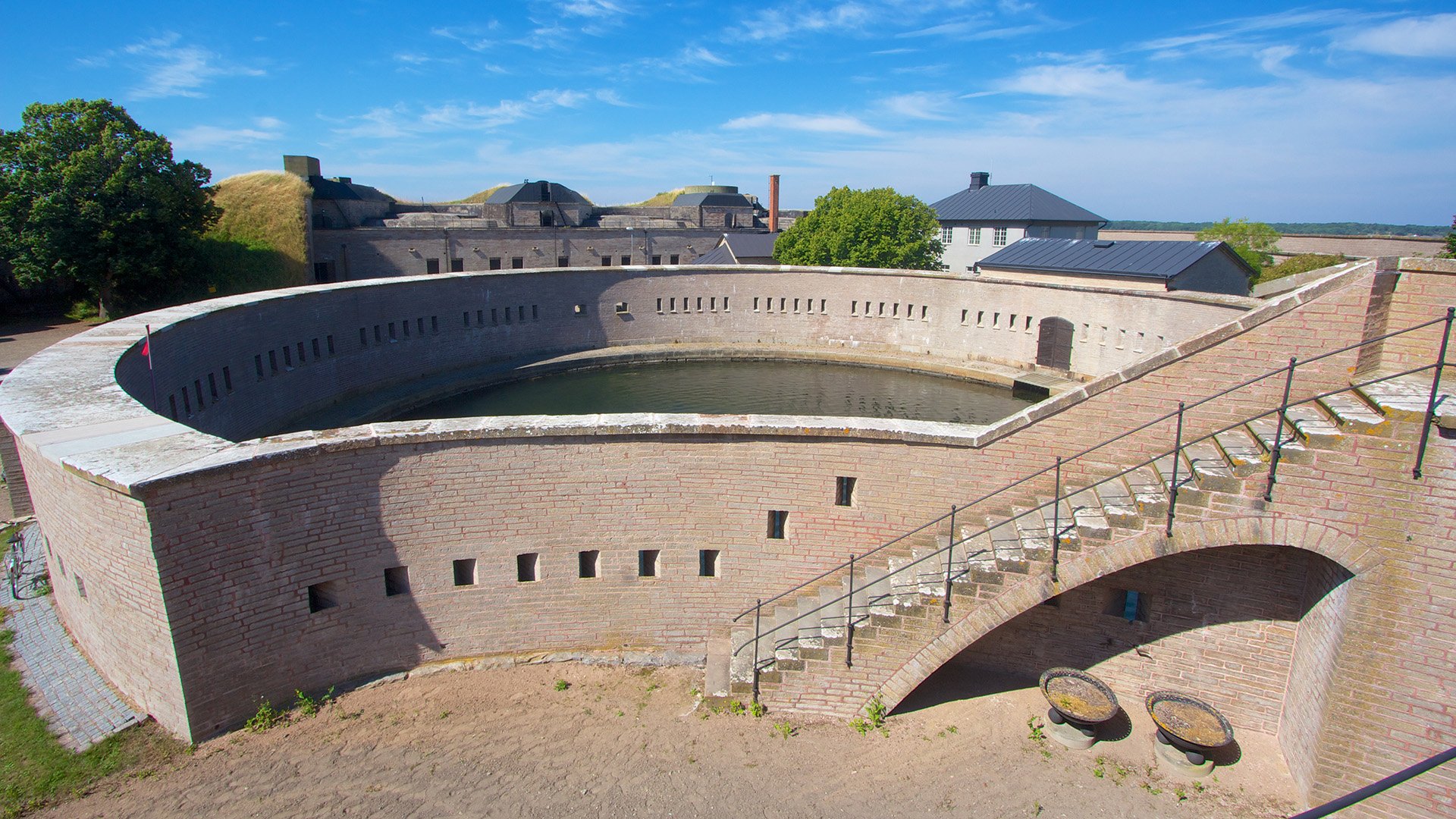 Bootsfahrt zum Drottningskärs Kastell