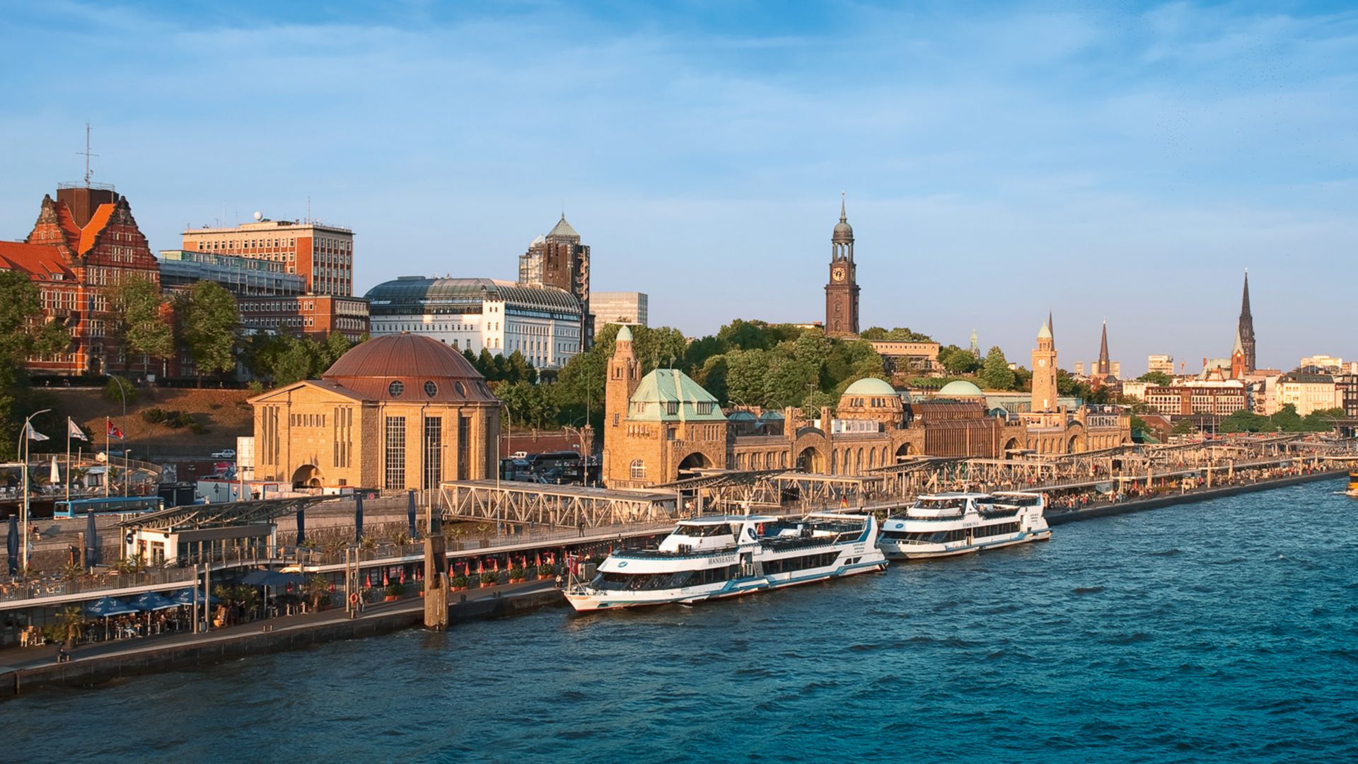 Hamburg zu Wasser und zu Land