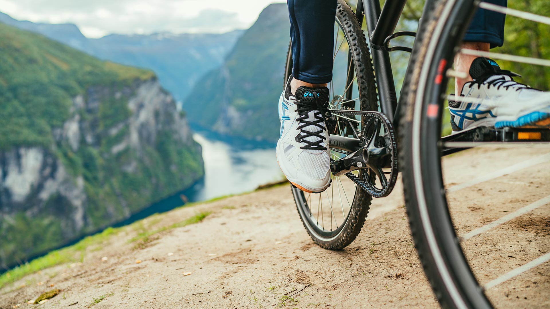 Kultur und Natur mit dem E-Bike erfahren