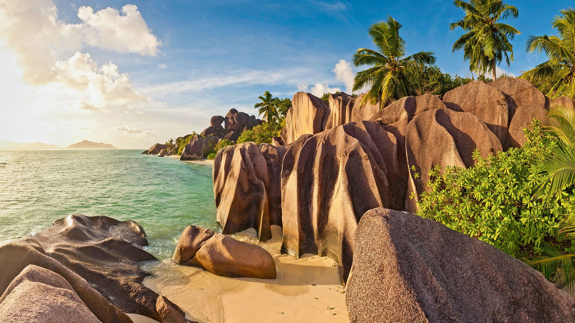 La Digue per Rad: Strände