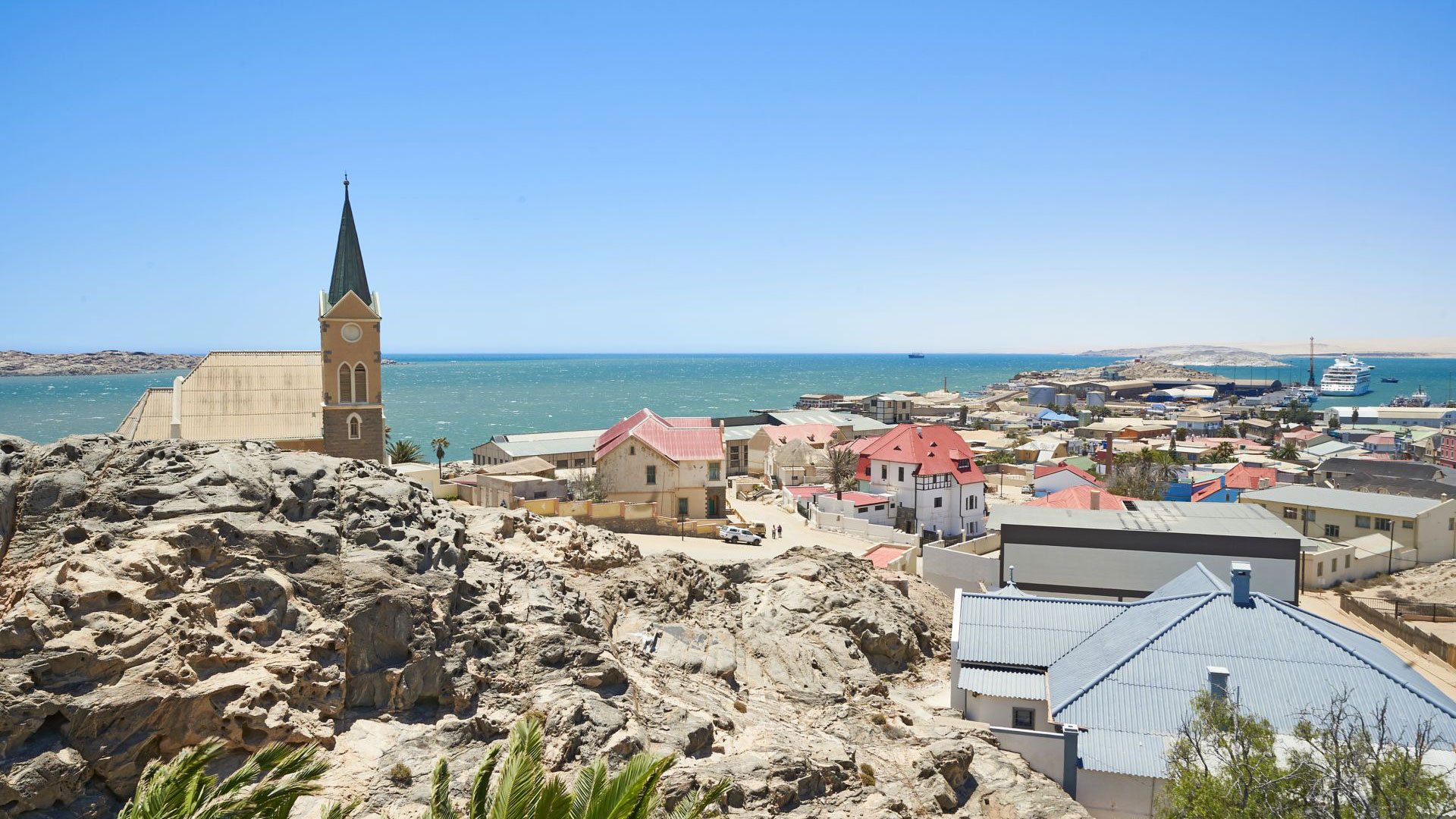 Lüderitz zu Fuß erkunden 
