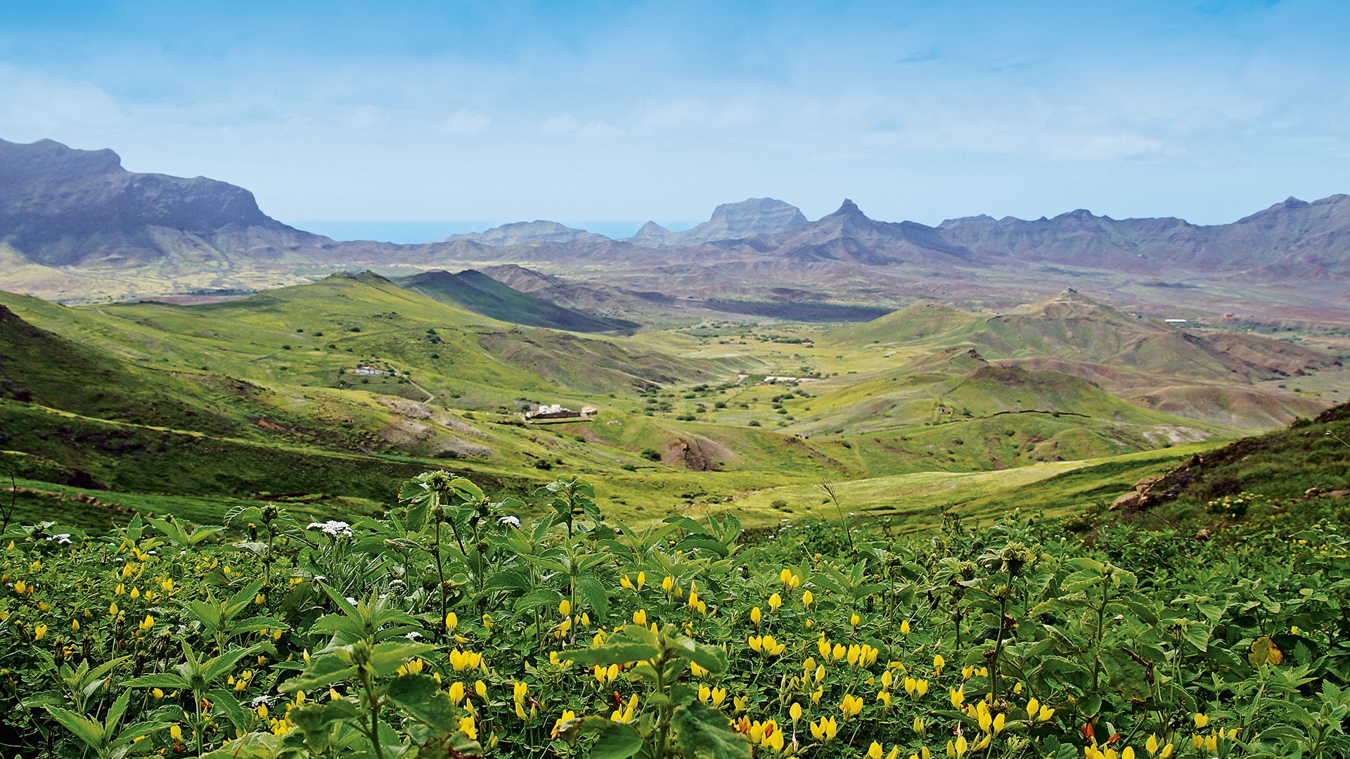 Farbenfrohes Mindelo und schöne Aussichten