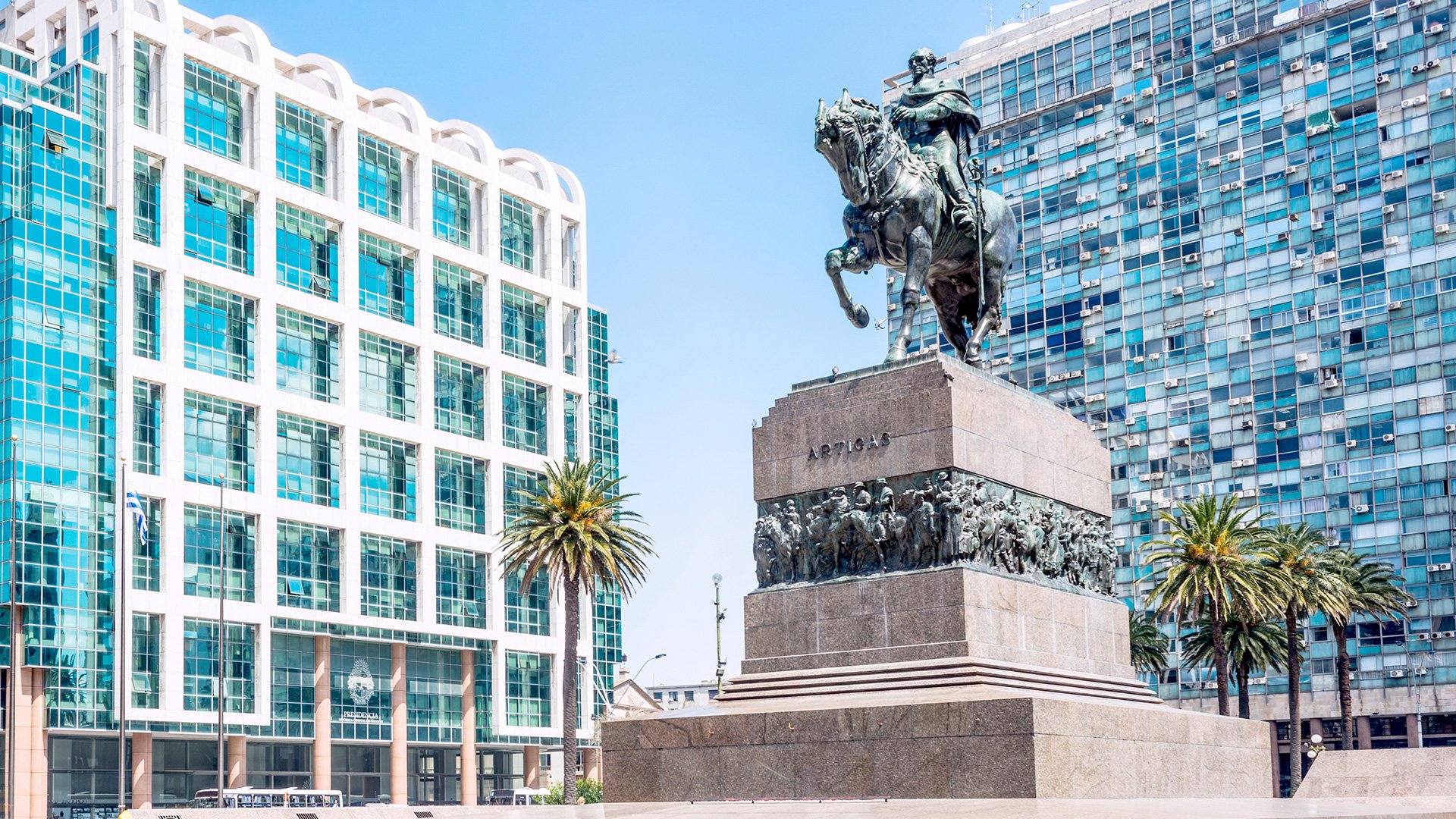 Komm an Land: Panoramafahrt durch Montevideo