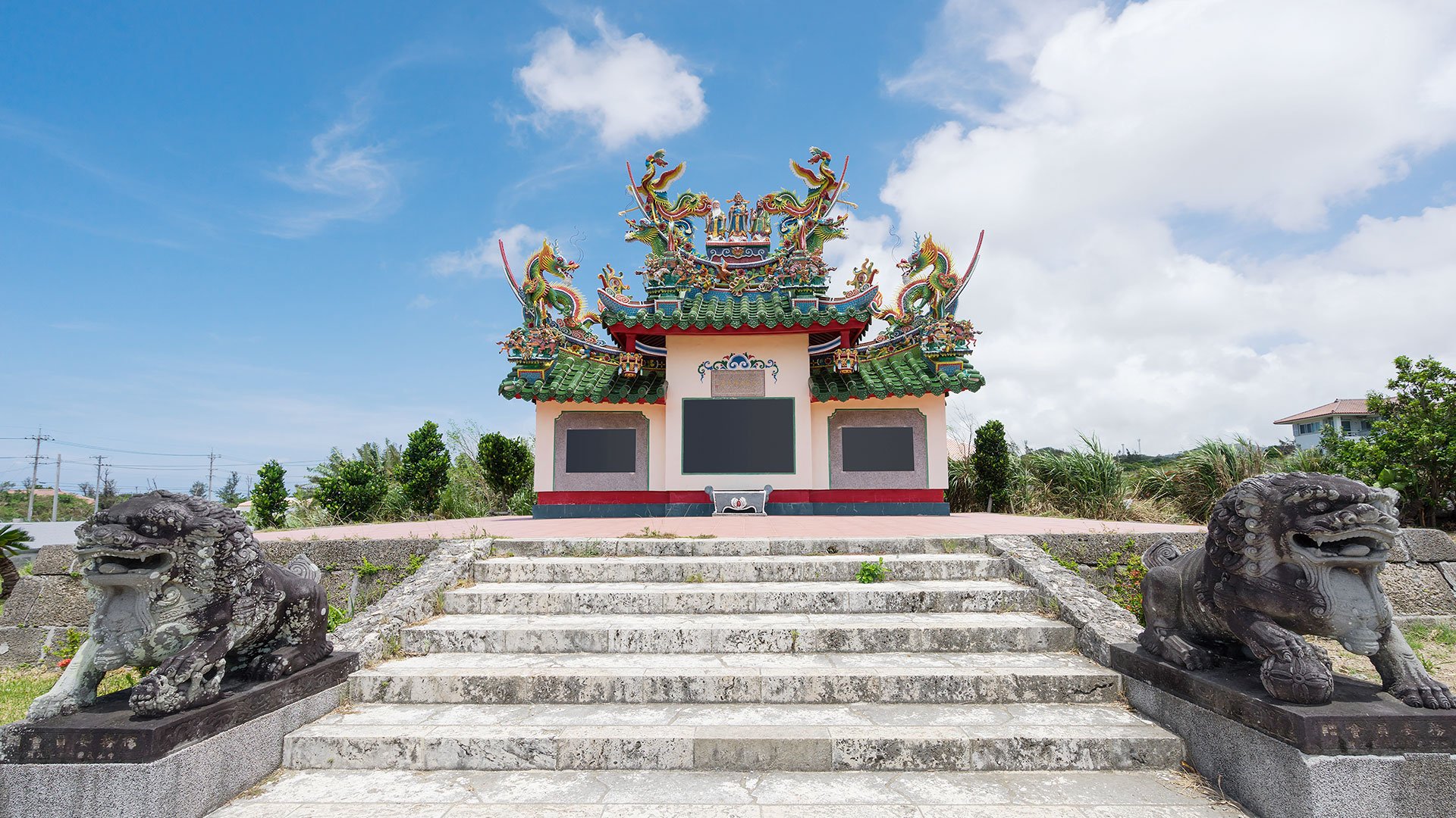 Okinawas Highlights