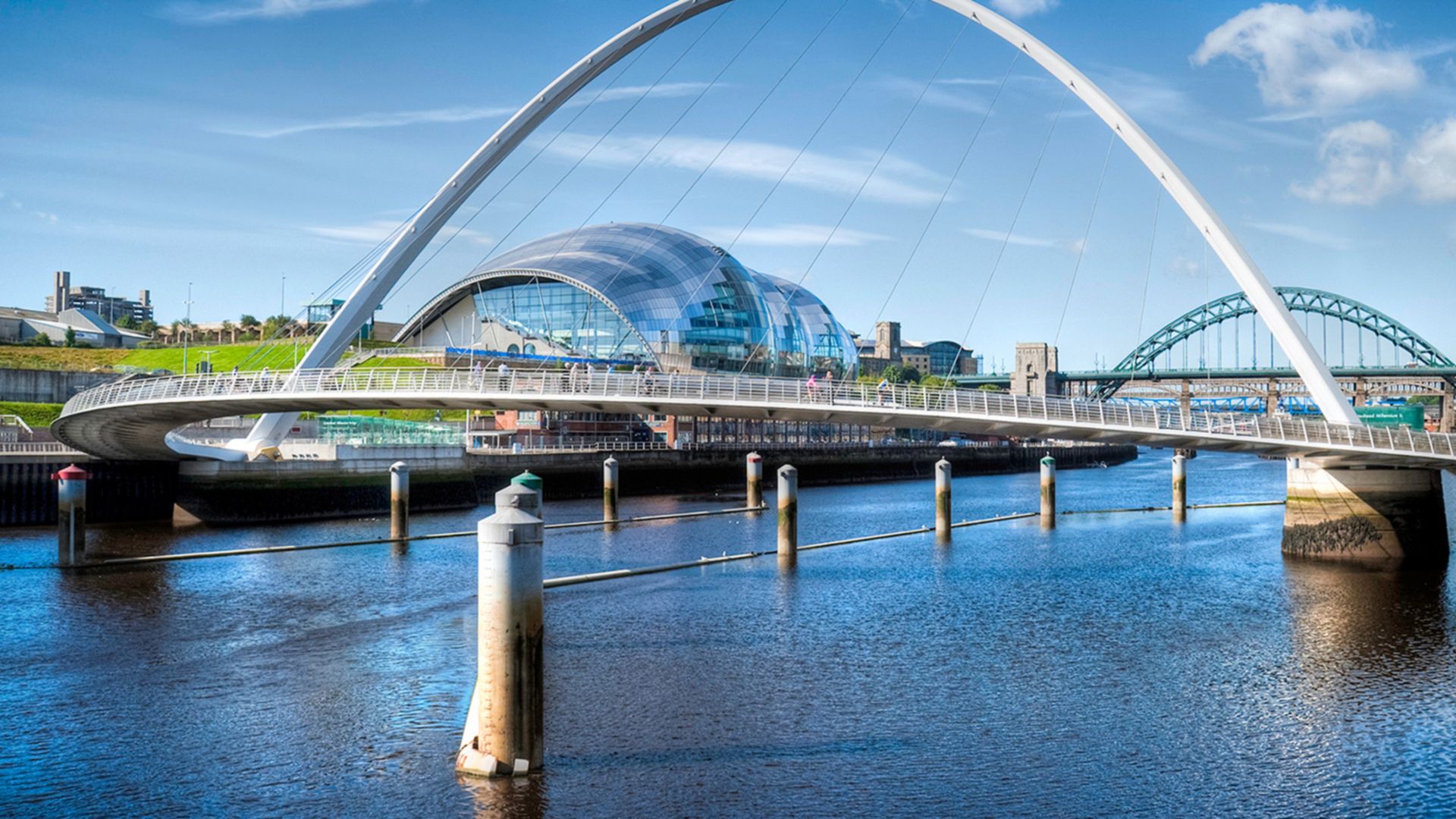 Komm an Land: Panoramafahrt durch Newcastle