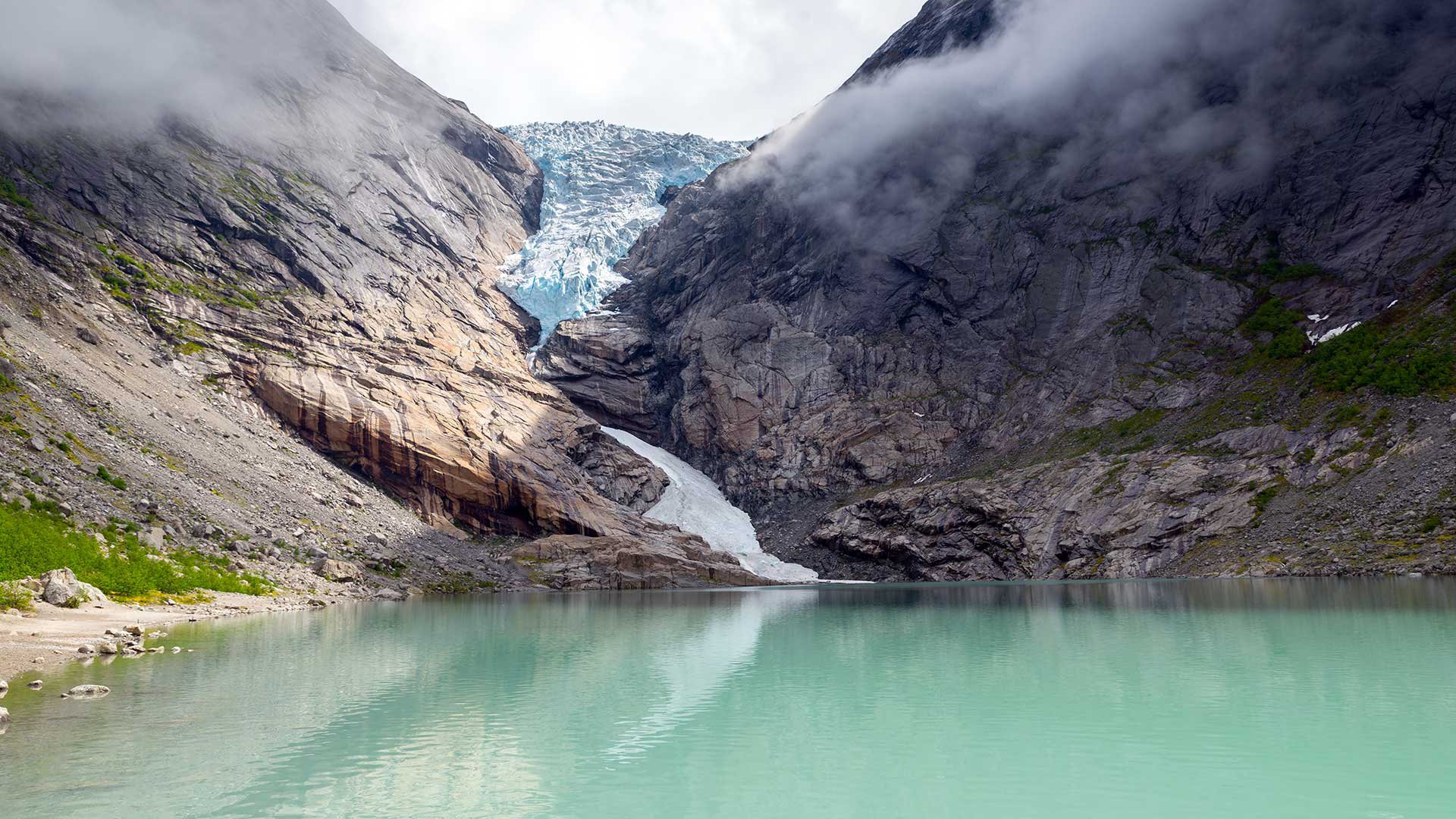Briksdalsbreen
