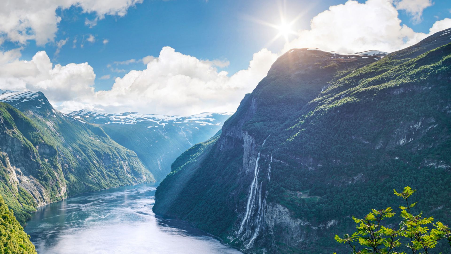 Bootsfahrt durch den Geirangerfjord