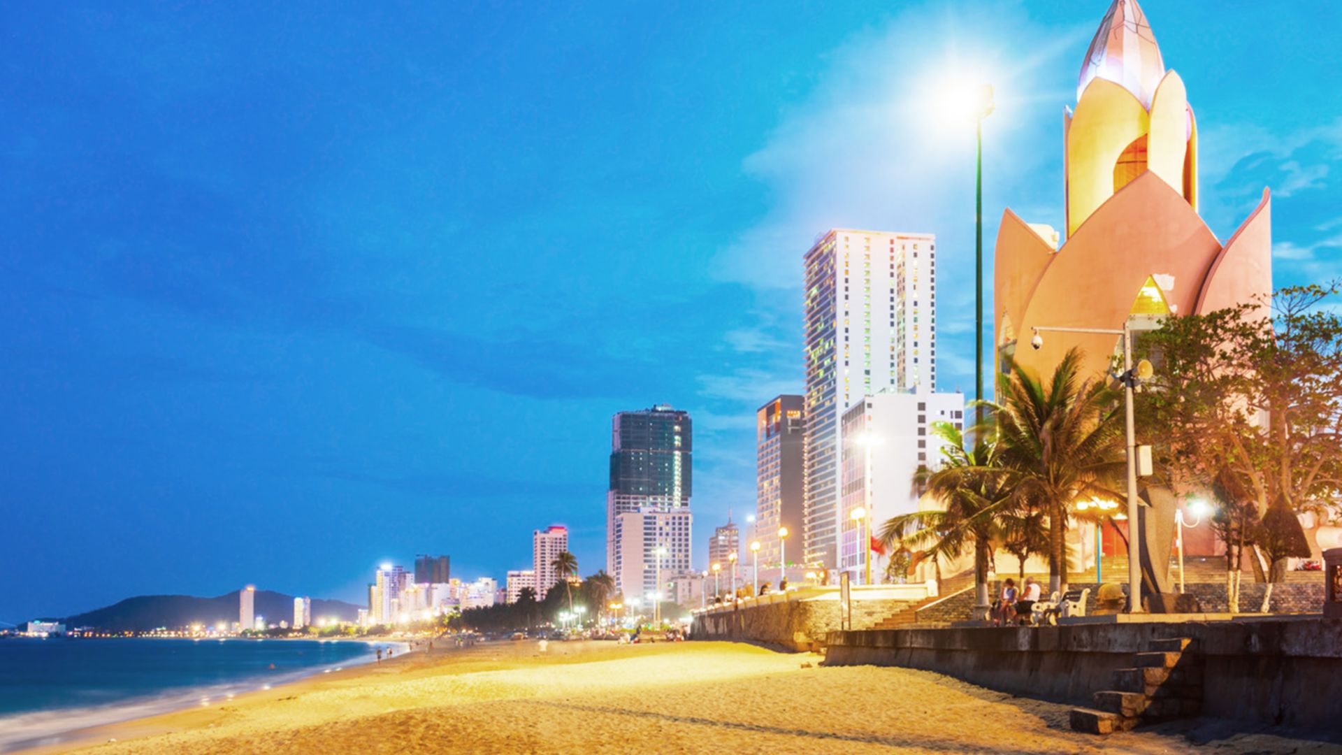 Komm an Land: Panoramafahrt durch Nha Trang