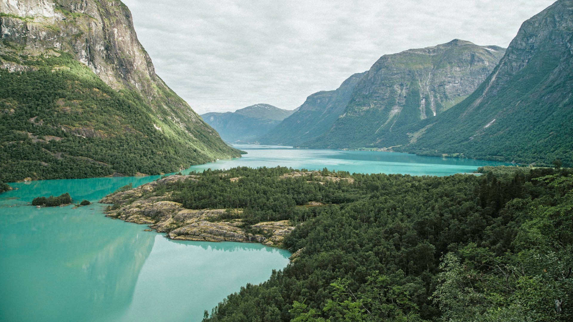 Geirangerfjord zu Wasser und zu Land