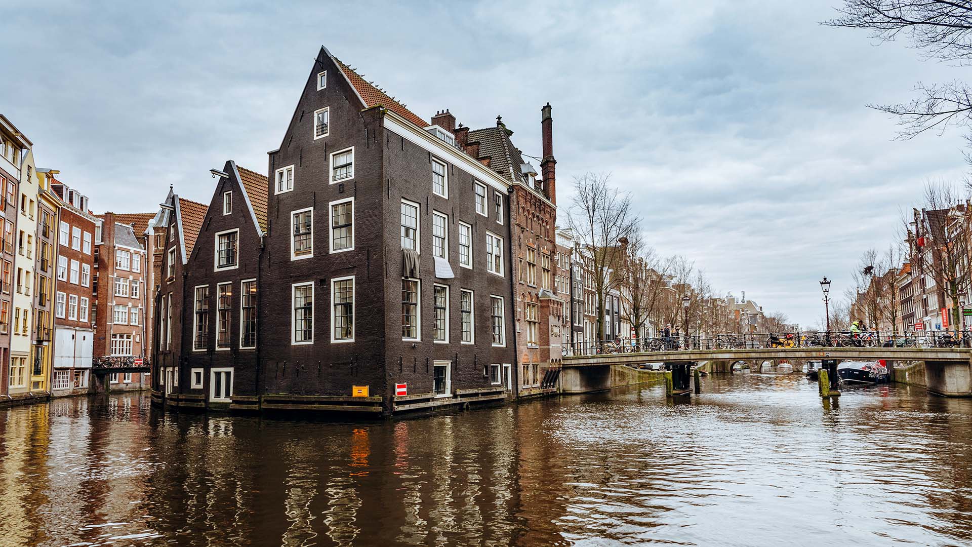 Rotterdam im Amphibienbus zu Land und zu Wasser erleben