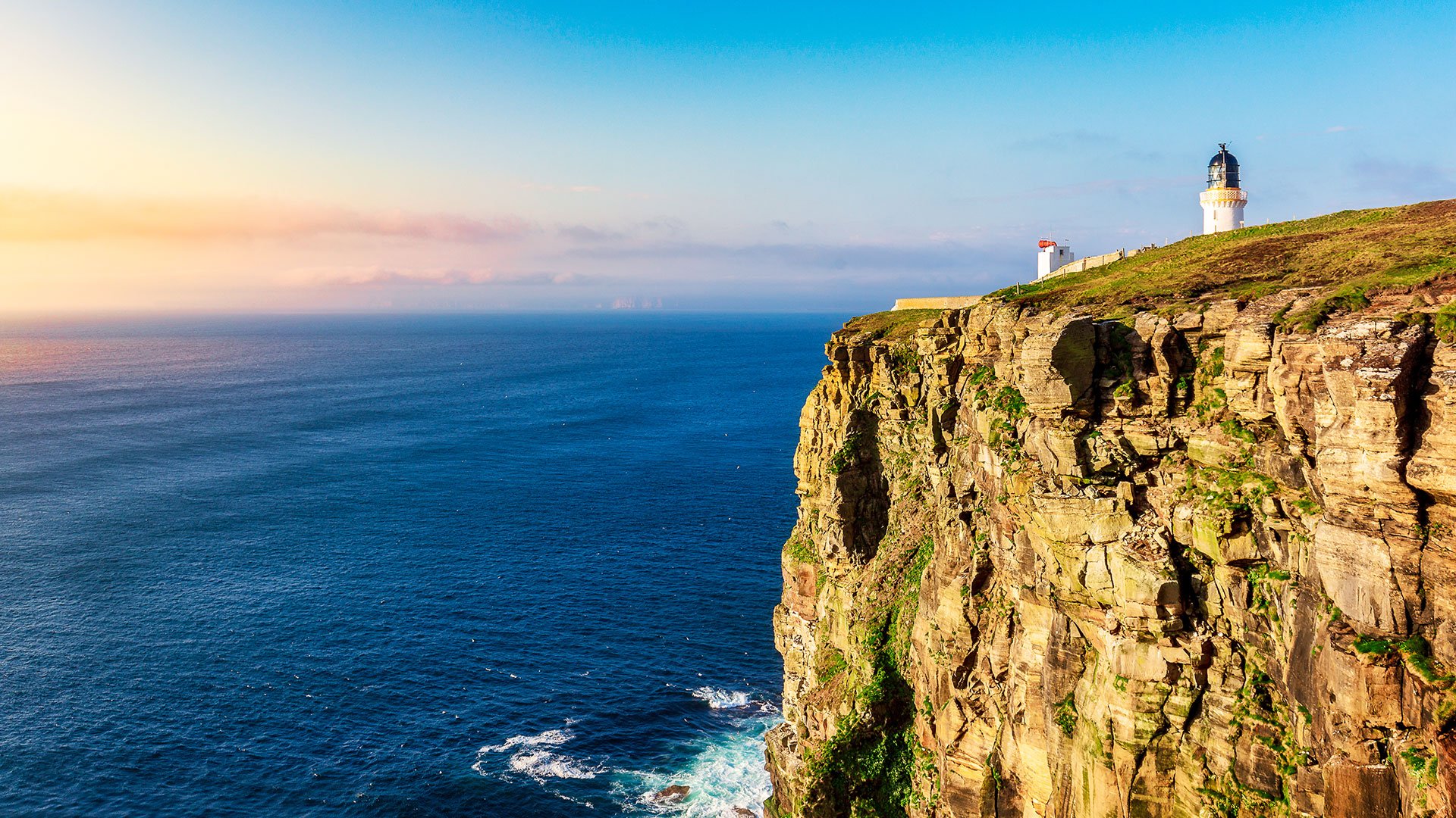 Dunnet Head Lighthouse