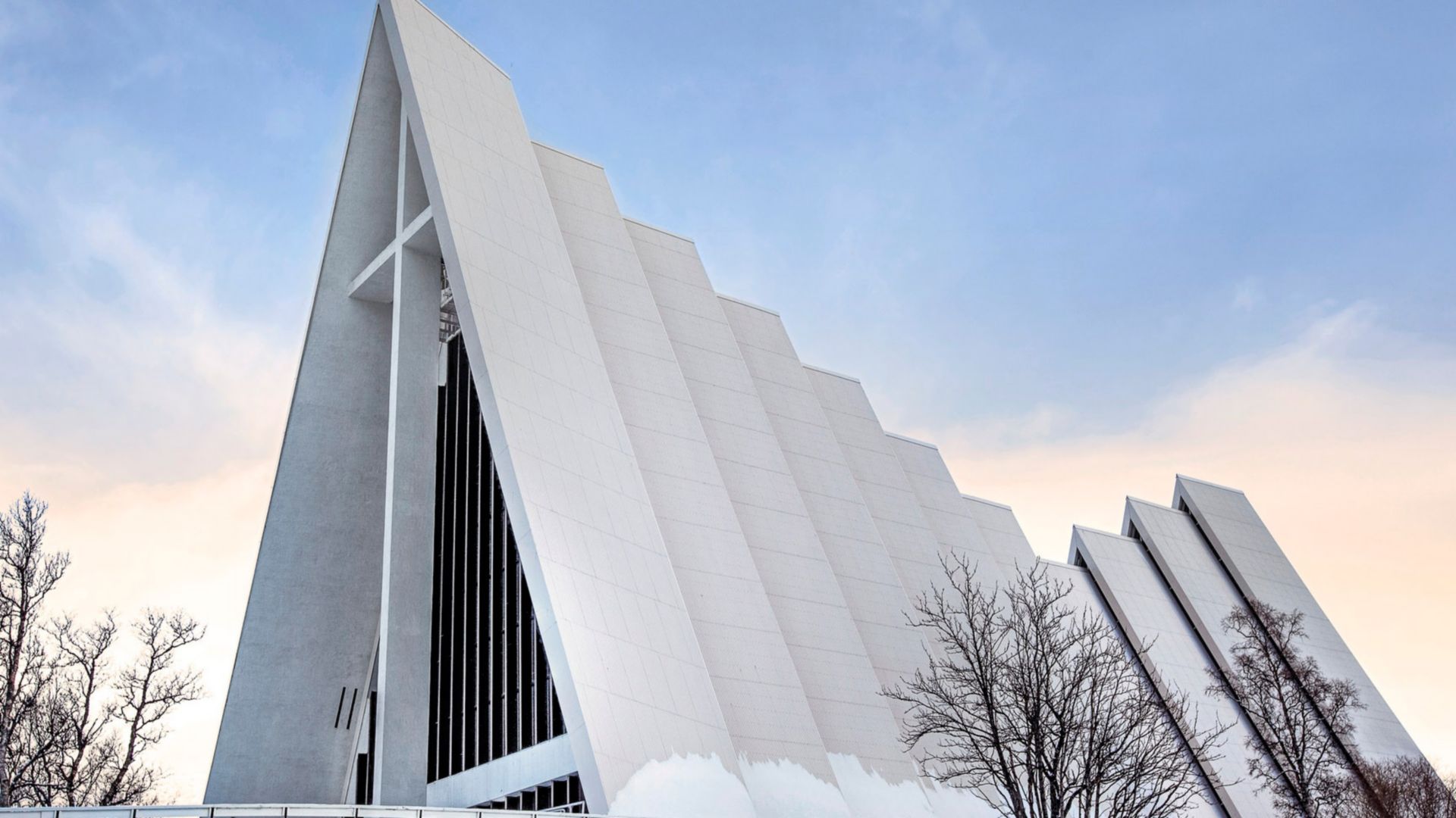 Eismeerkathedrale und Polaria-Erlebniscenter